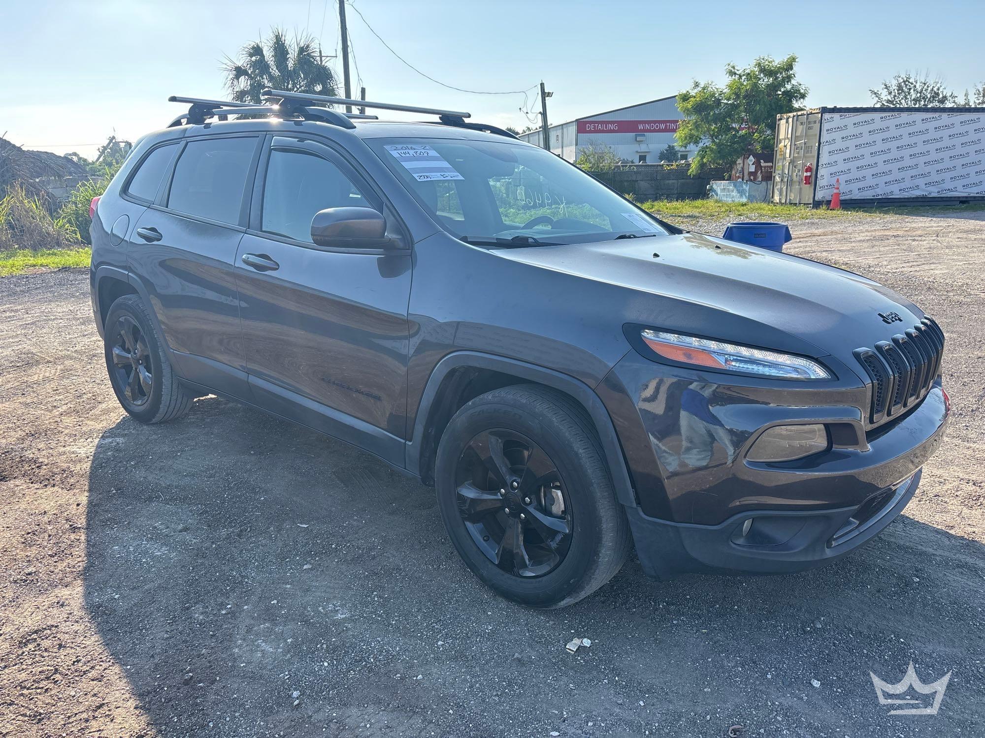 Photo of a 2016 Jeep Cherokee