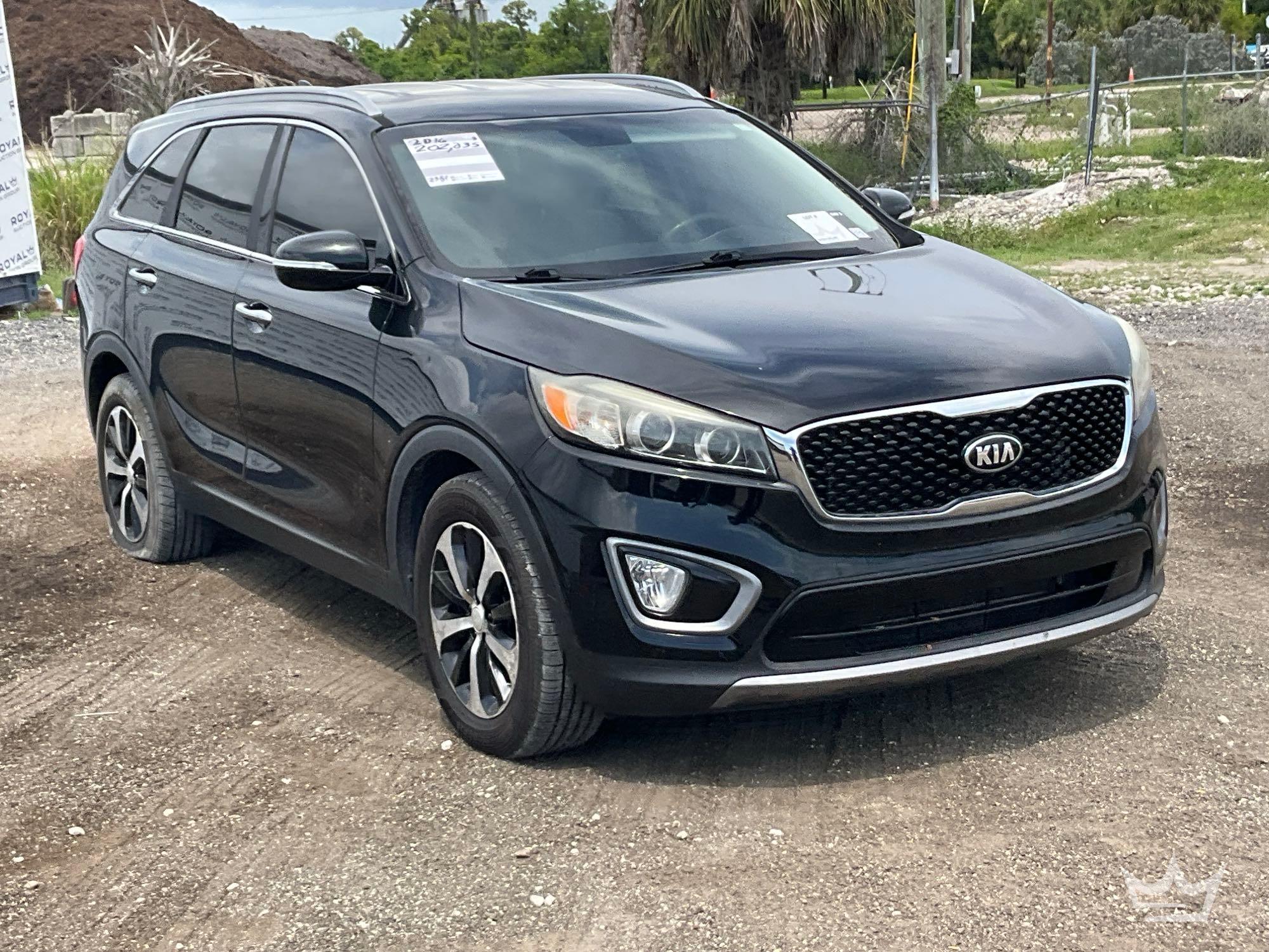 Photo of a 2016 Kia Sorento