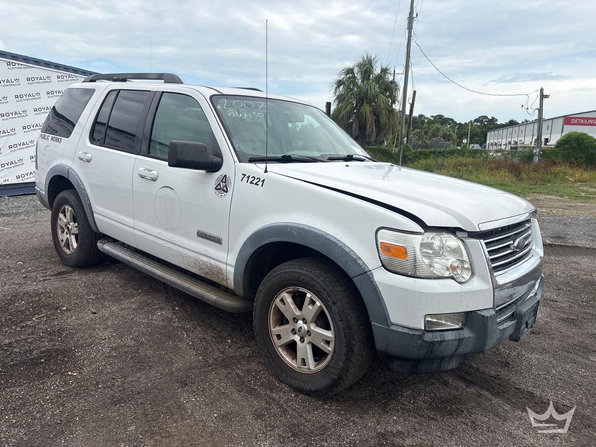 Photo of 2007 Ford Explorer