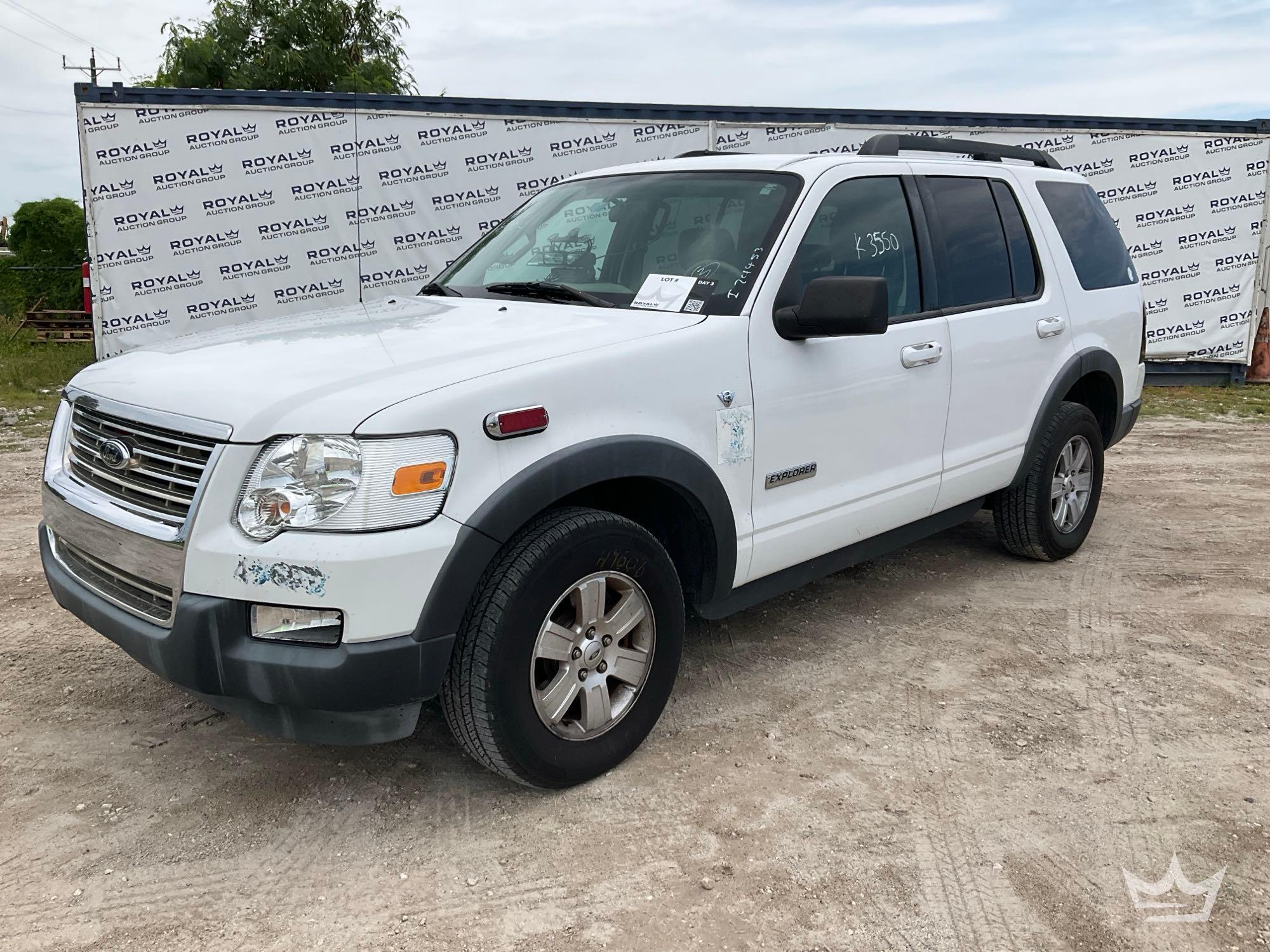 Photo of 2007 Ford Explorer