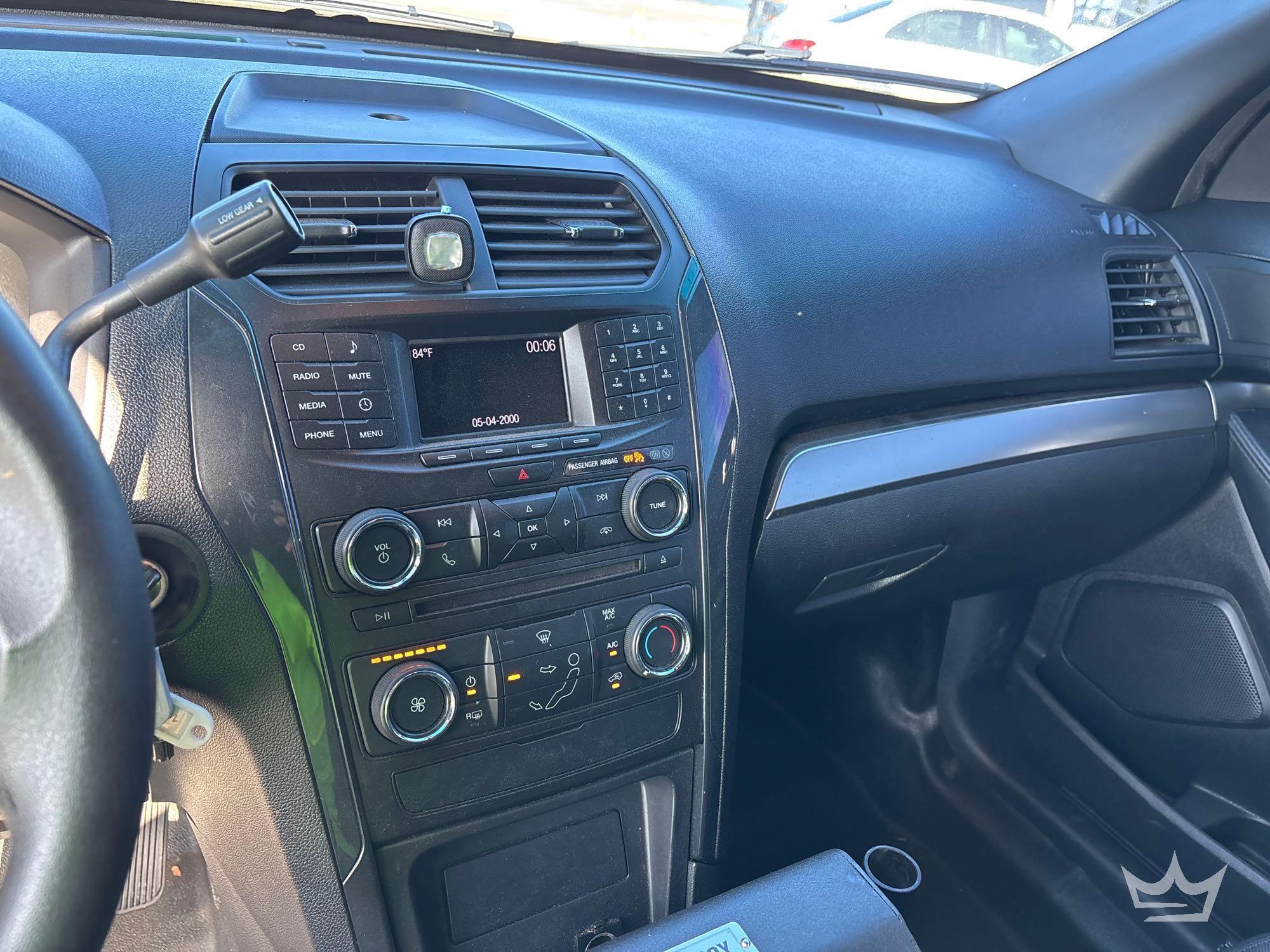 2016 Ford EXPLORER