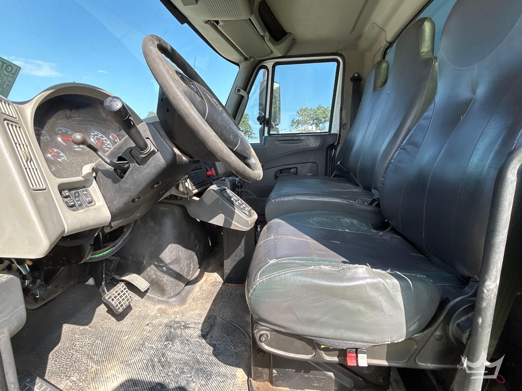 2013 International 7400