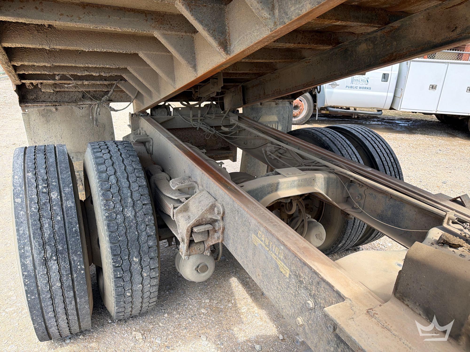 1997 Ford F800
