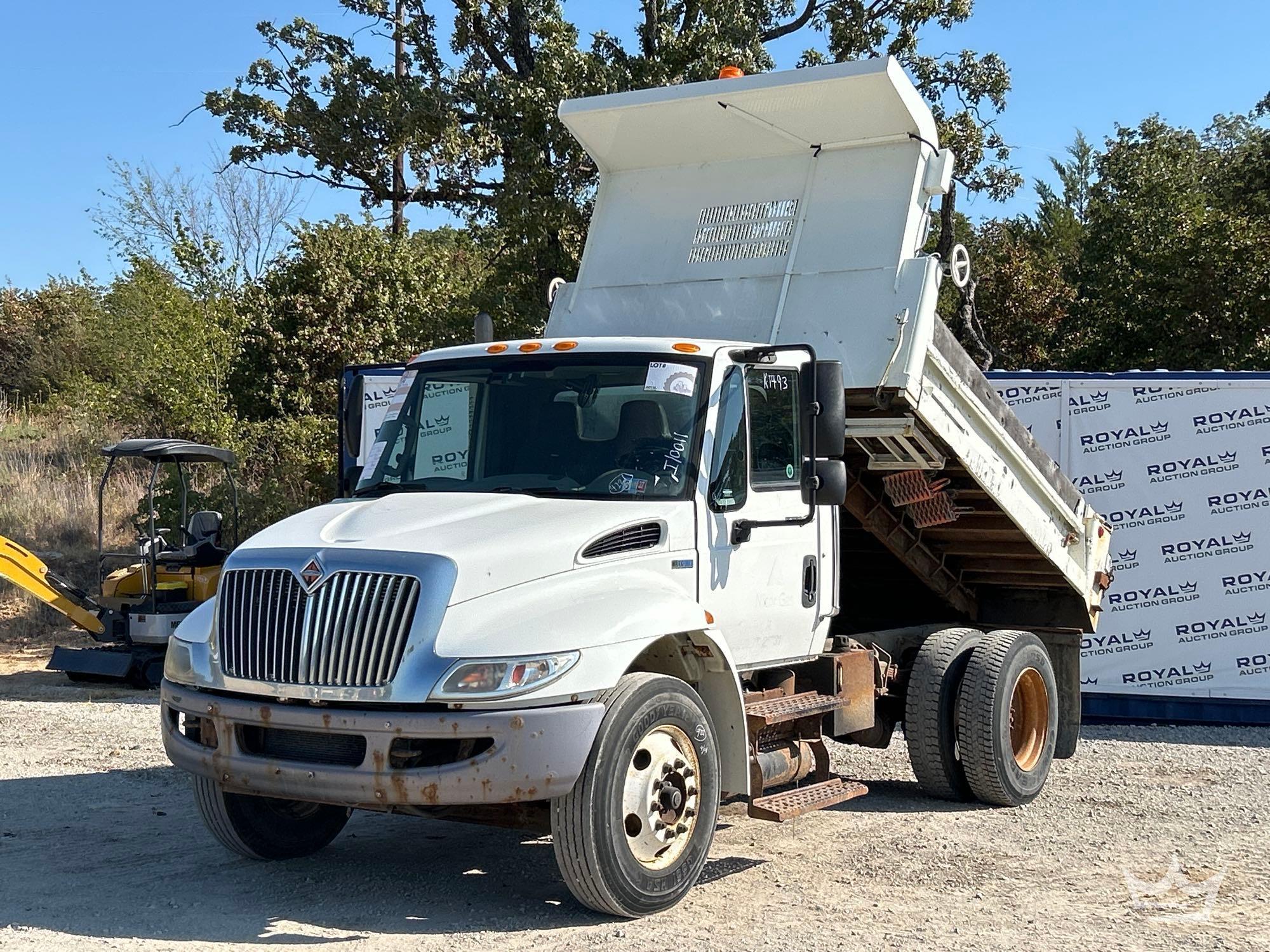 2012 International Durastar 4300