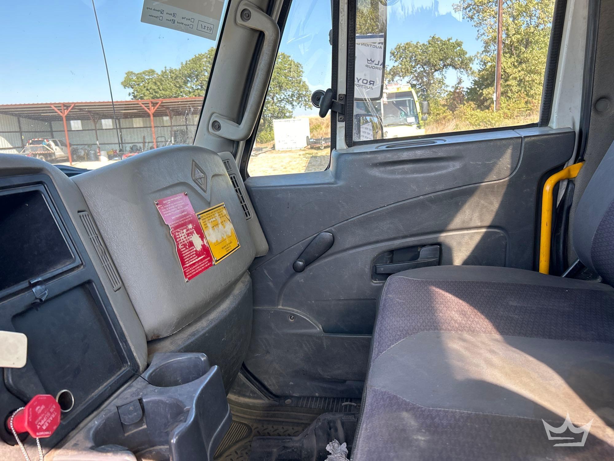 2012 International Durastar 4300