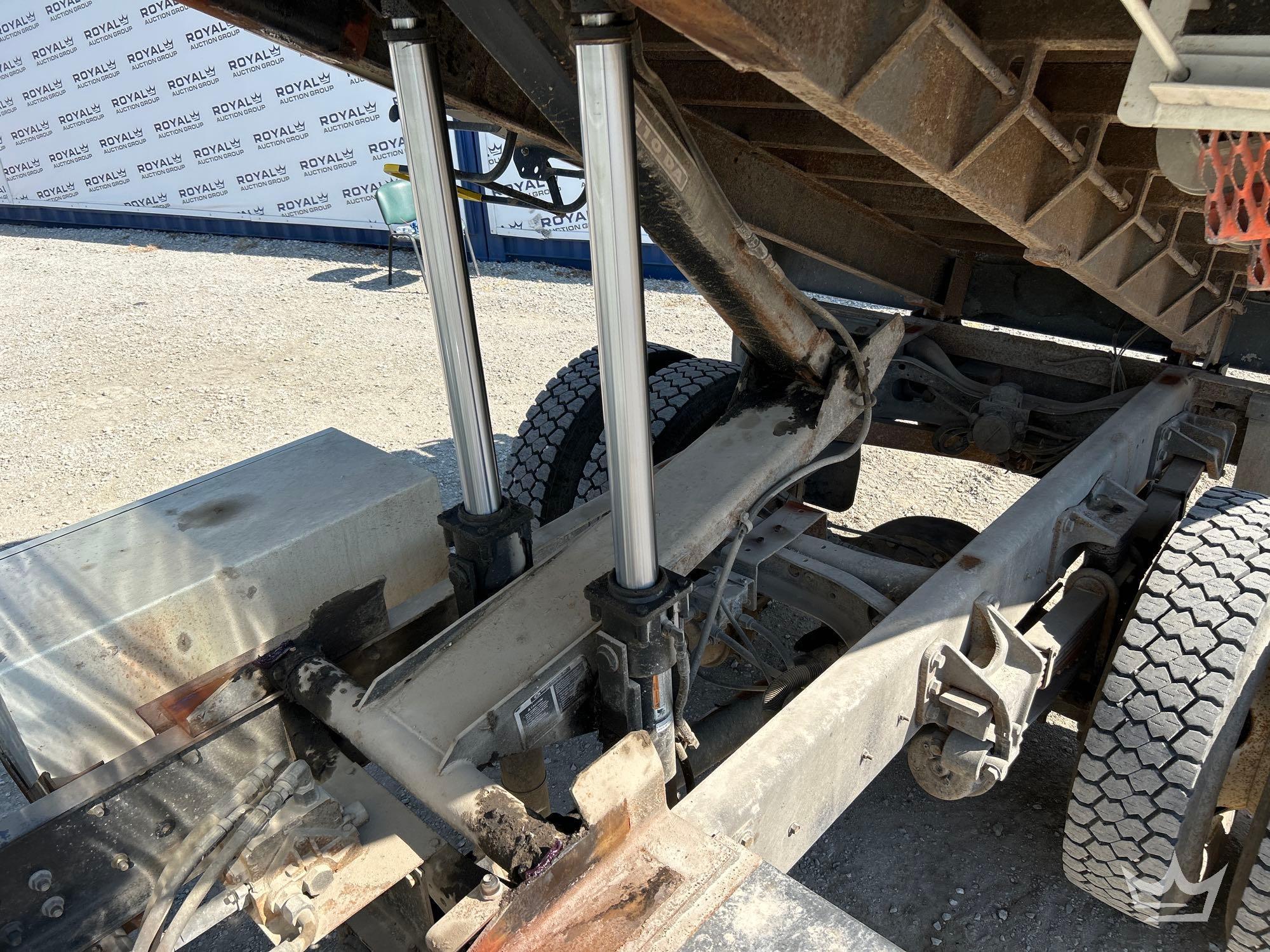 2011 International Durastar 4300