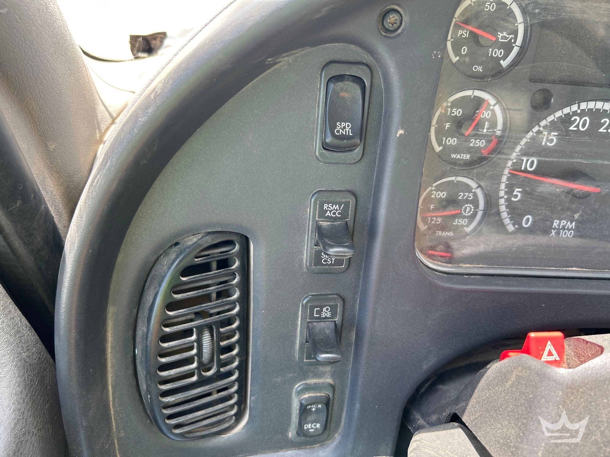 2019 Freightliner M2 106