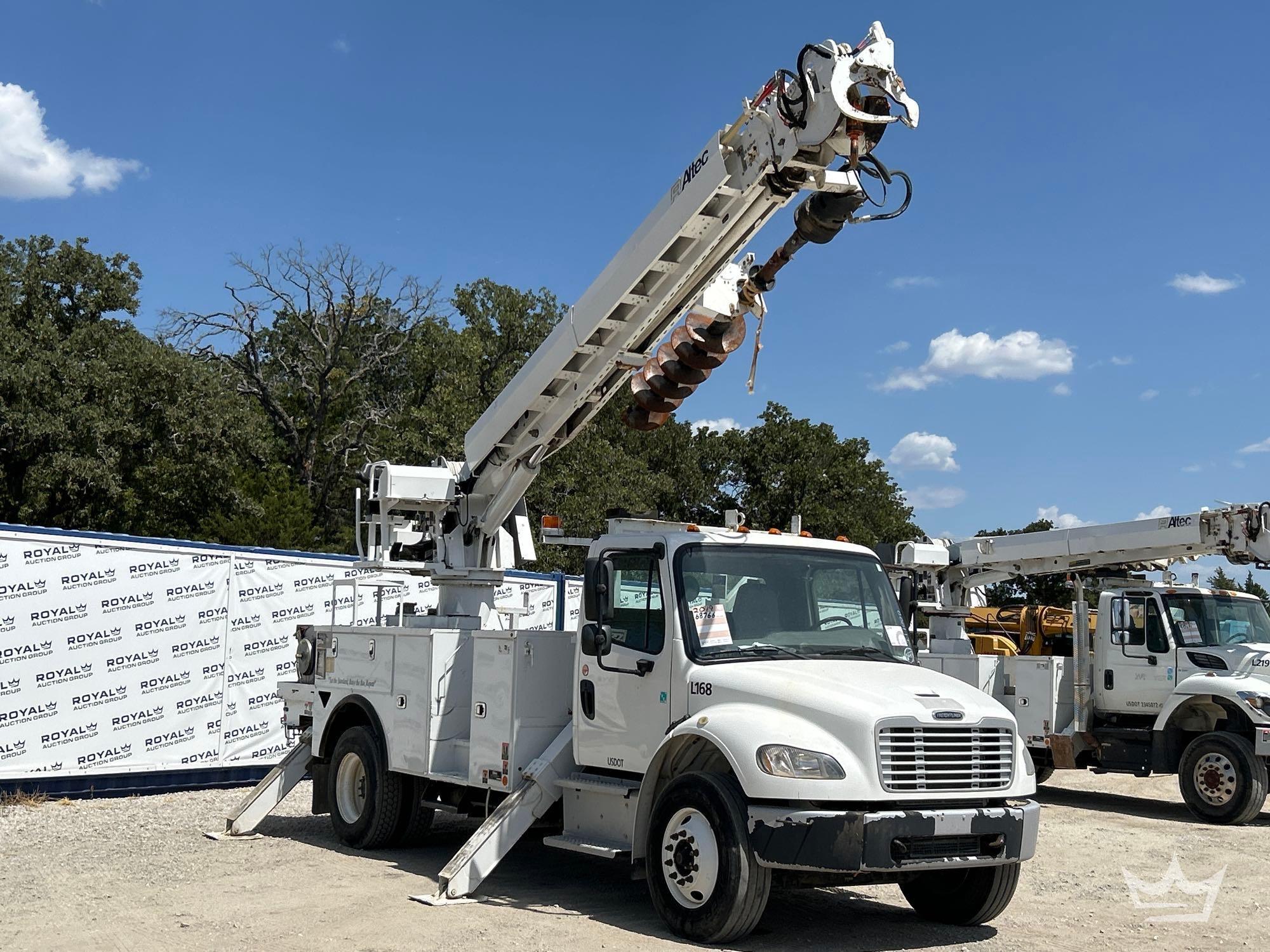 2019 Freightliner M2 106