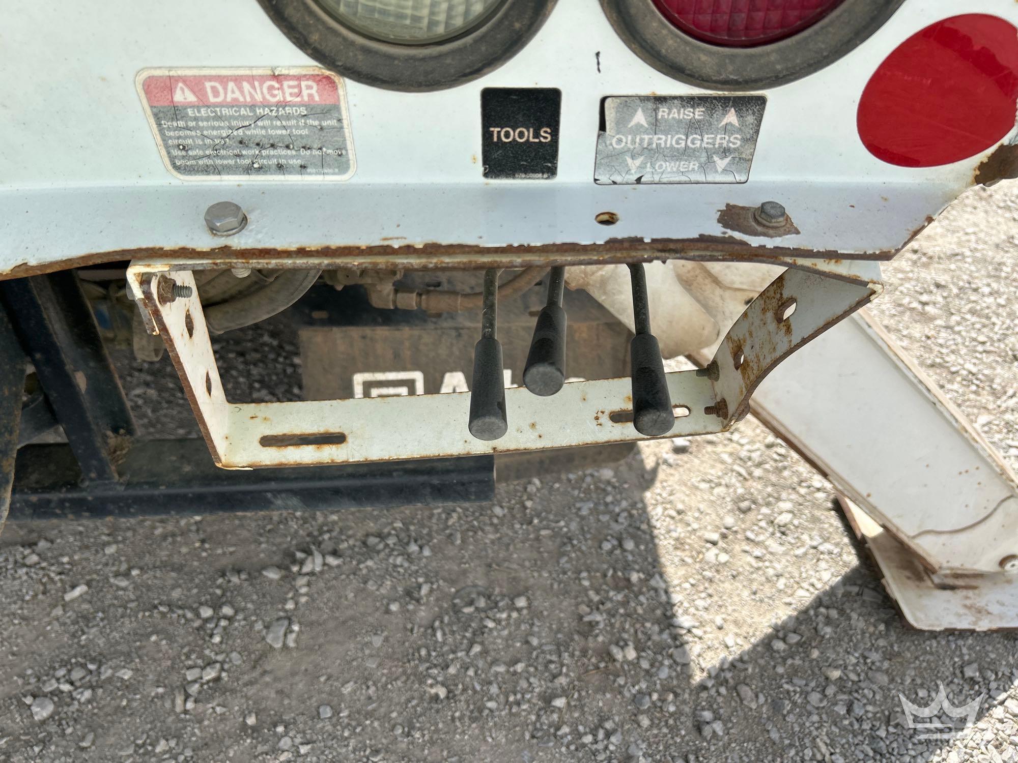 2019 Freightliner M2 106