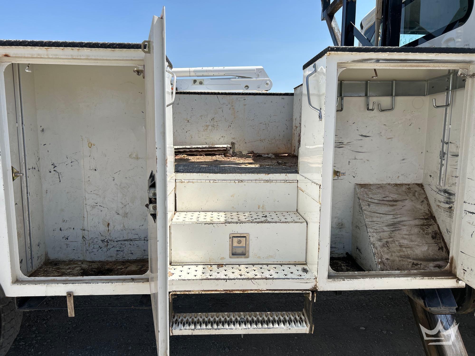 2020 Freightliner M2 106