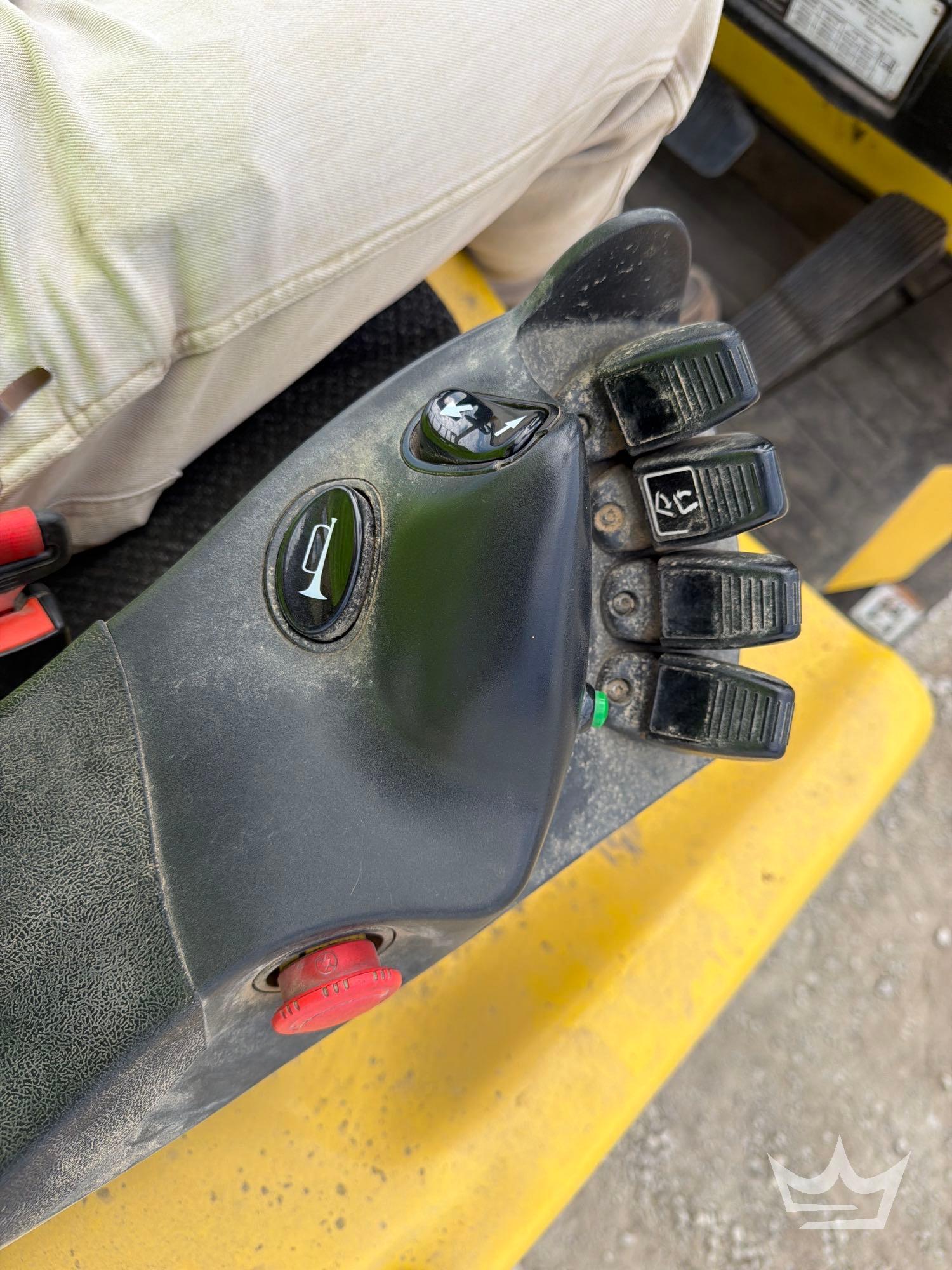 2016 Hyster E45XN