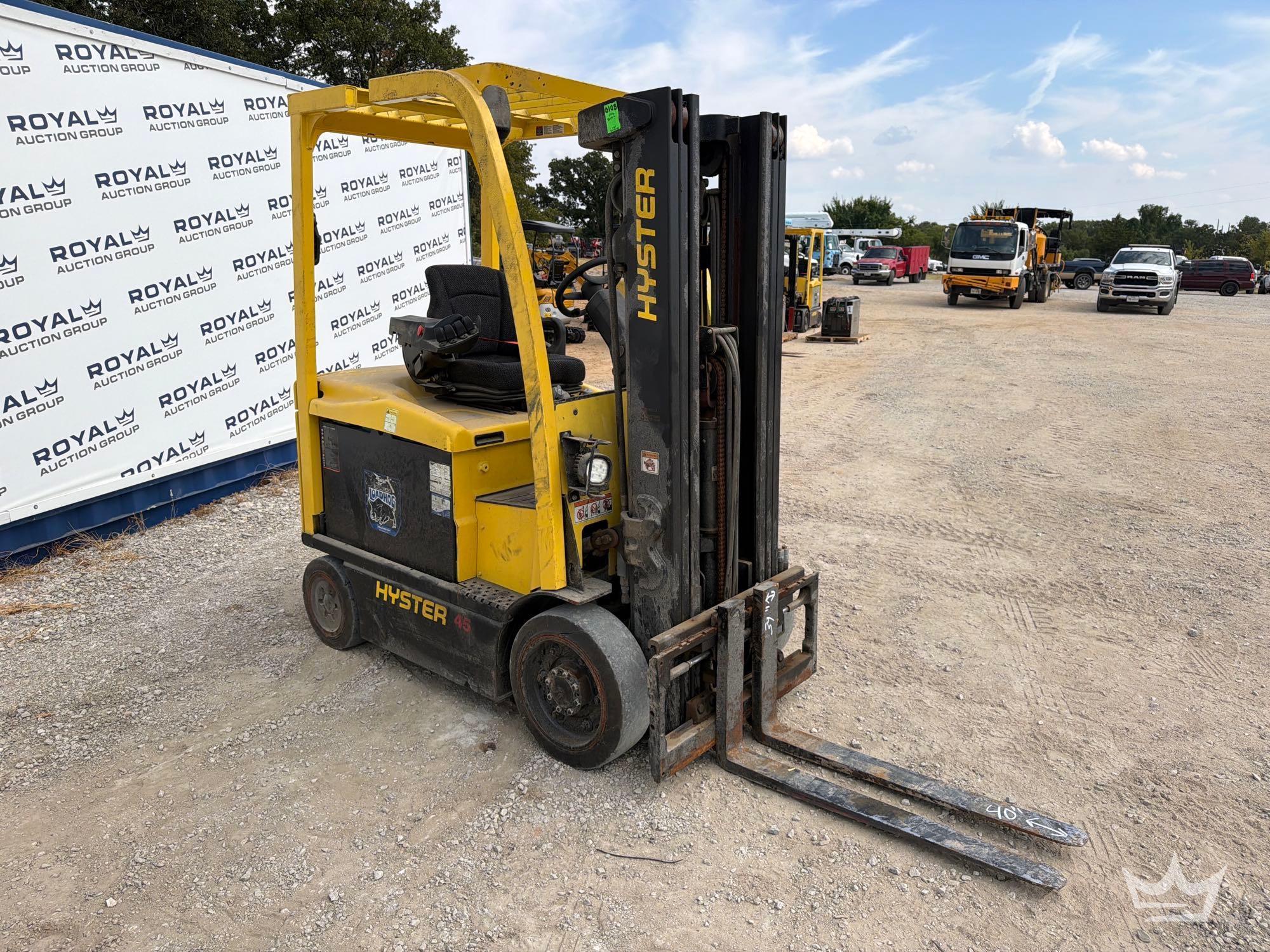 2016 Hyster E45XN