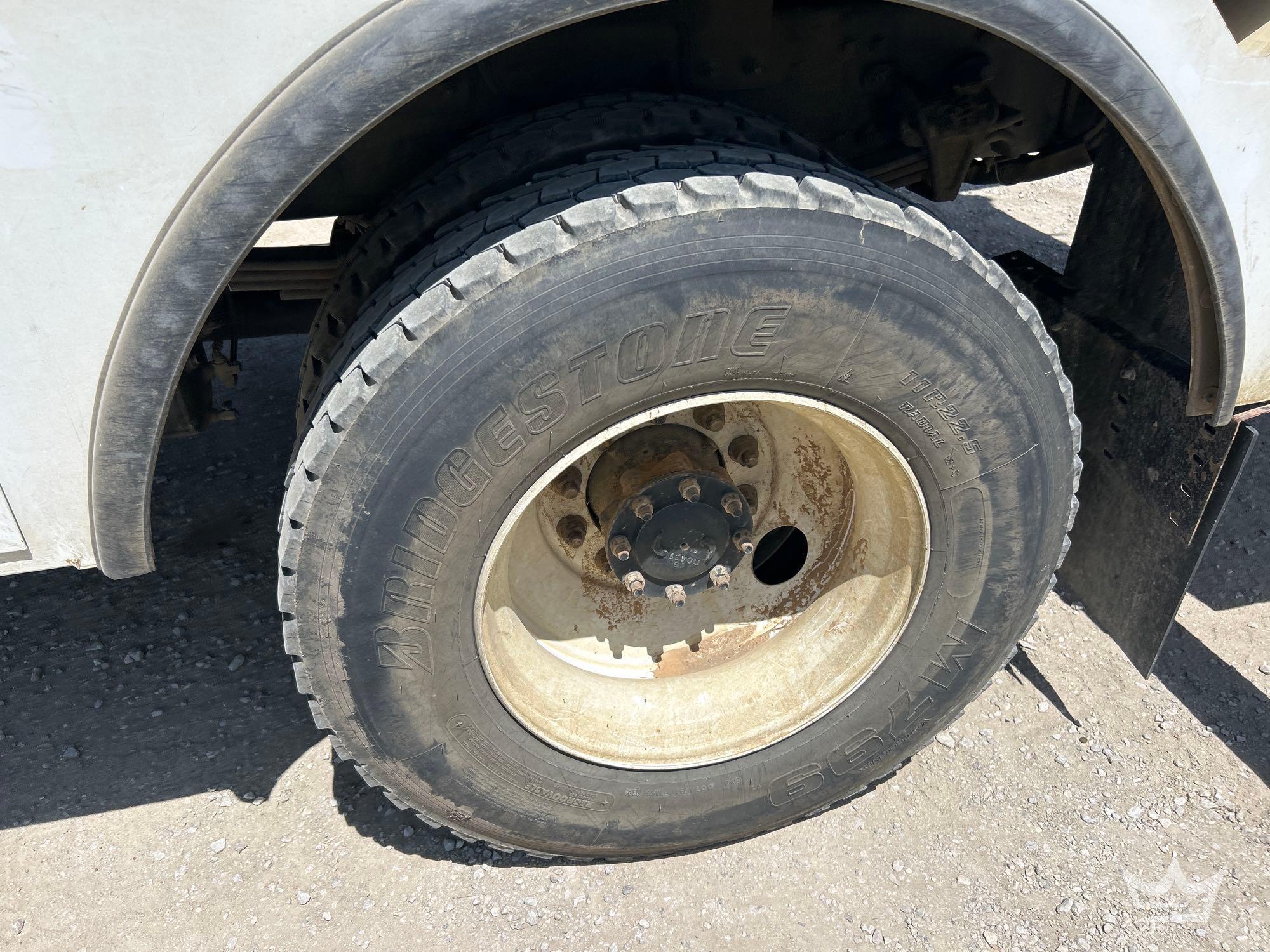 2019 Freightliner M2 106