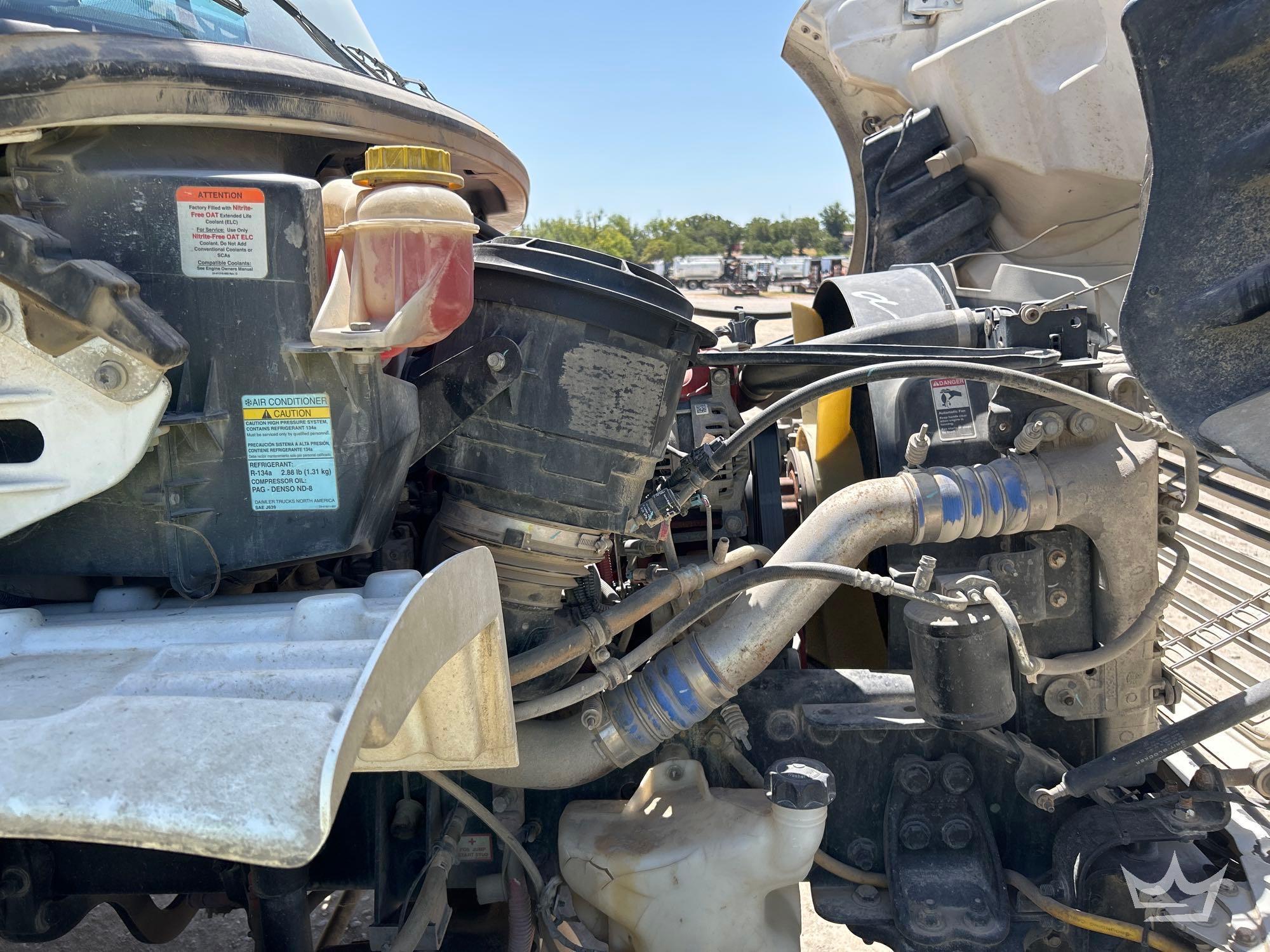 2019 Freightliner M2 106