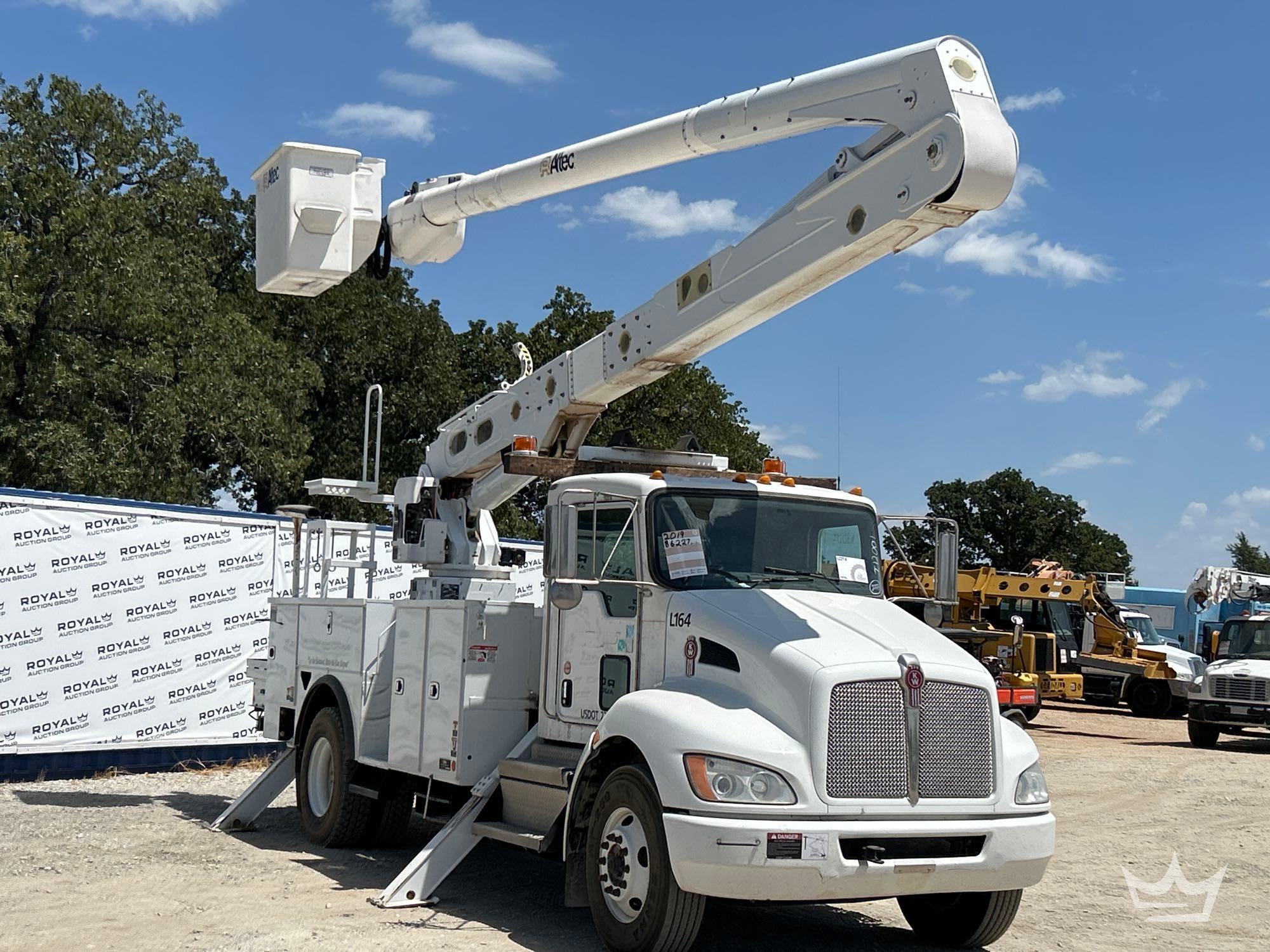 2019 Kenworth T370