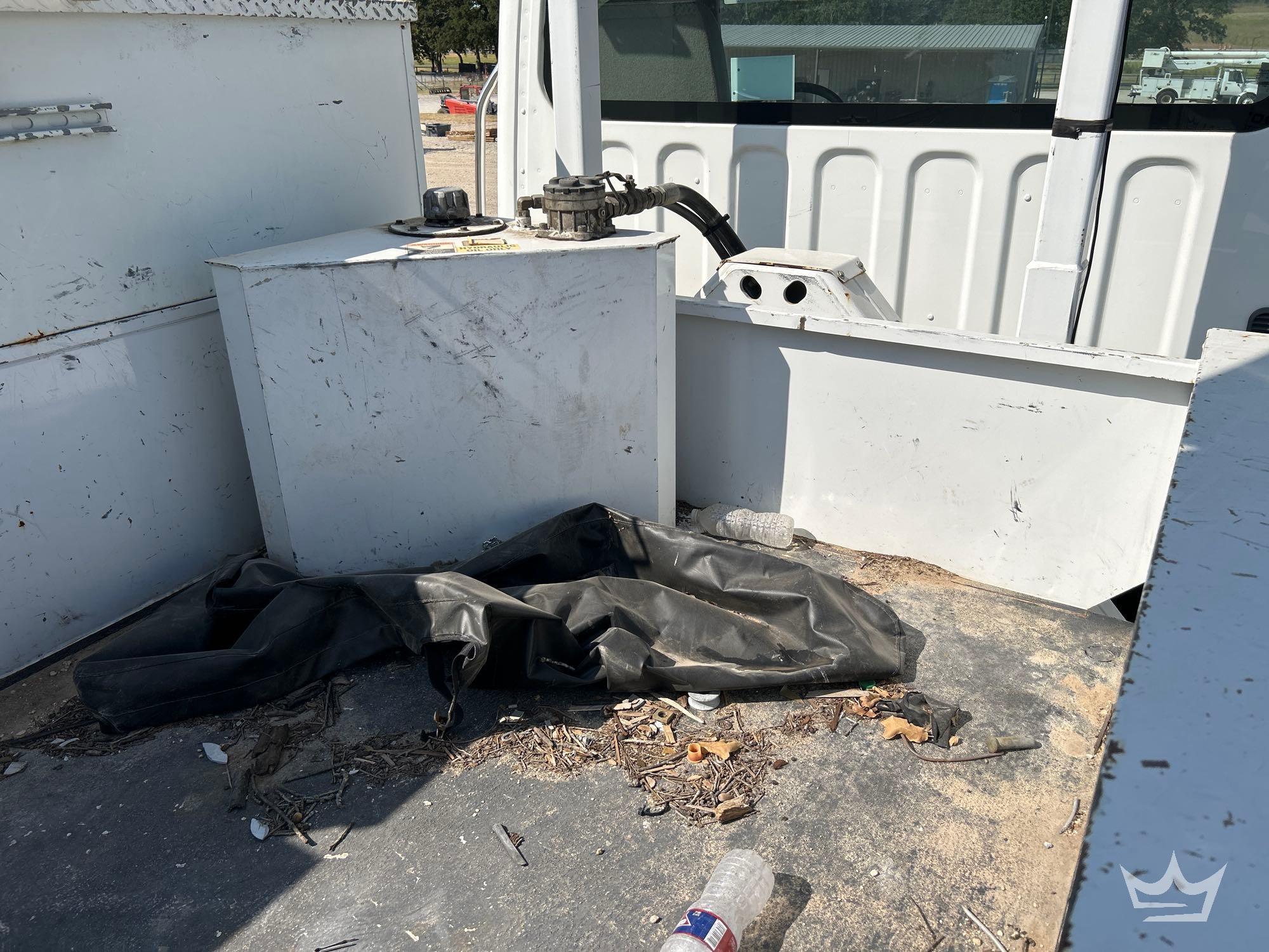2019 Freightliner M2106
