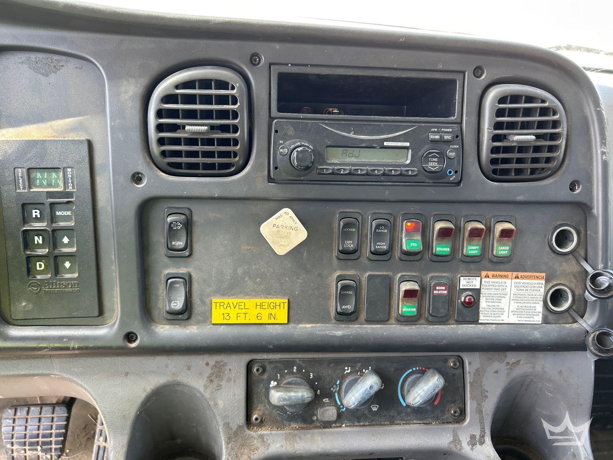 2012 Freightliner M2 106