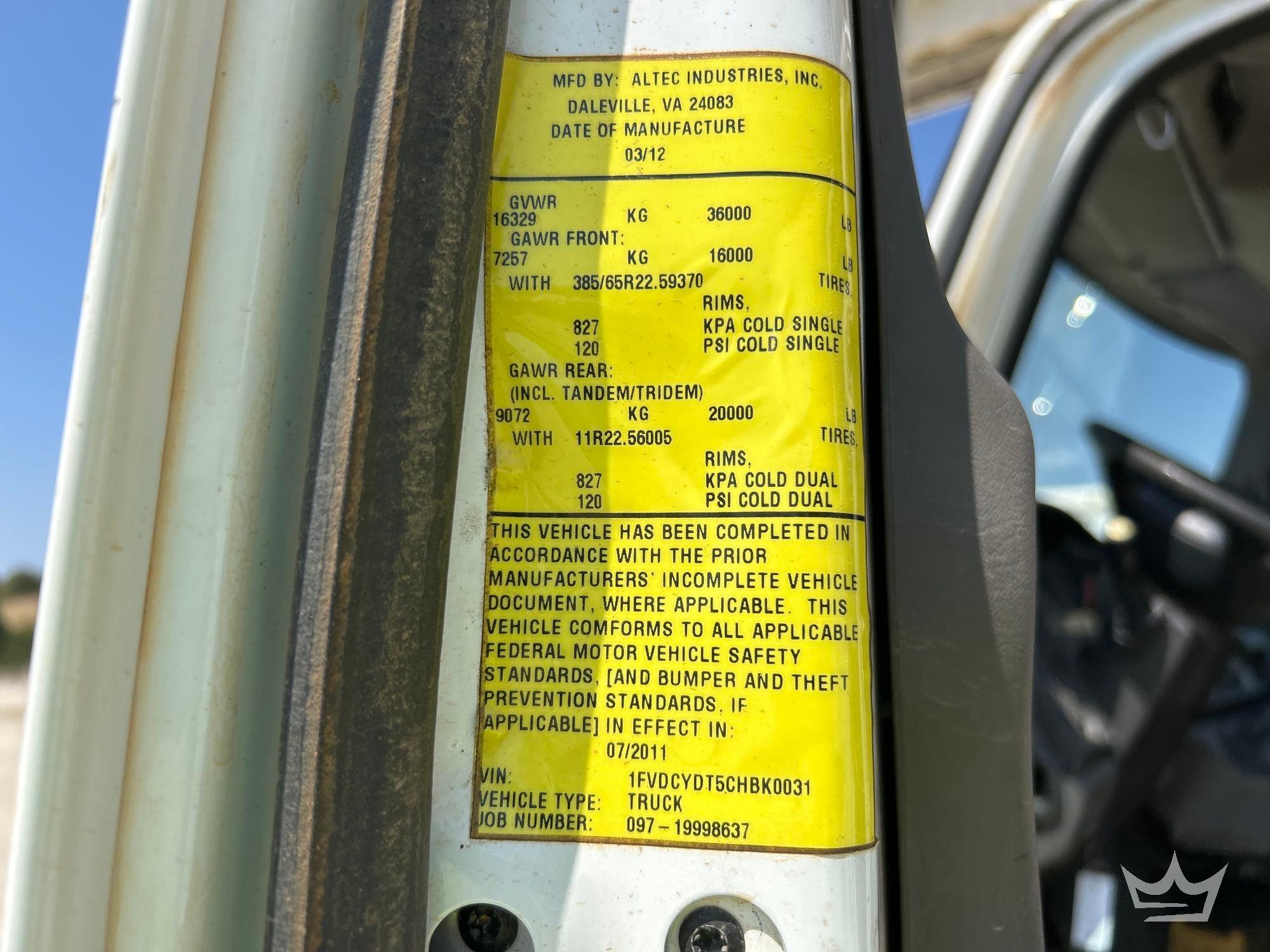 2012 Freightliner M2 106