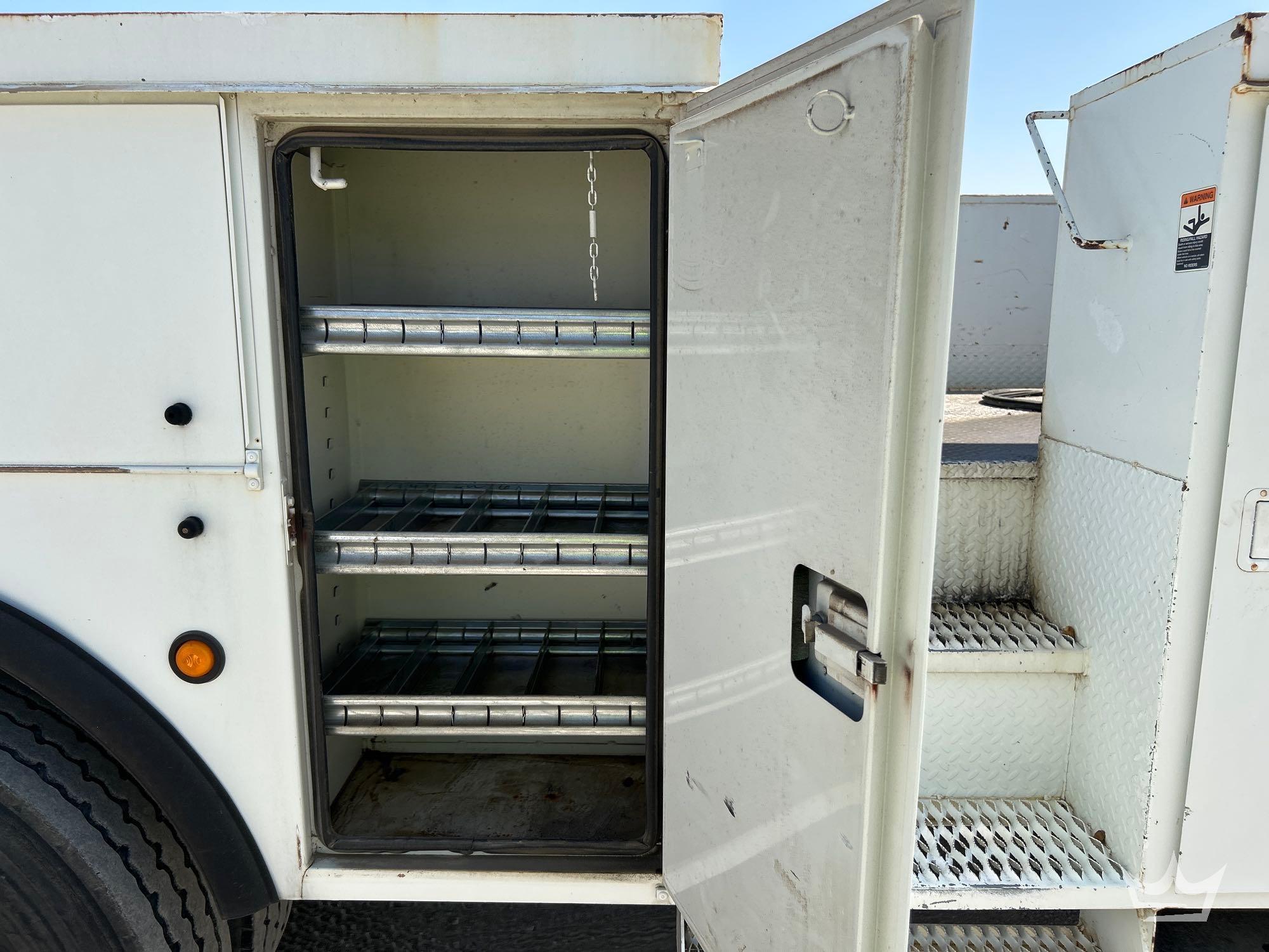 2003 International 7400