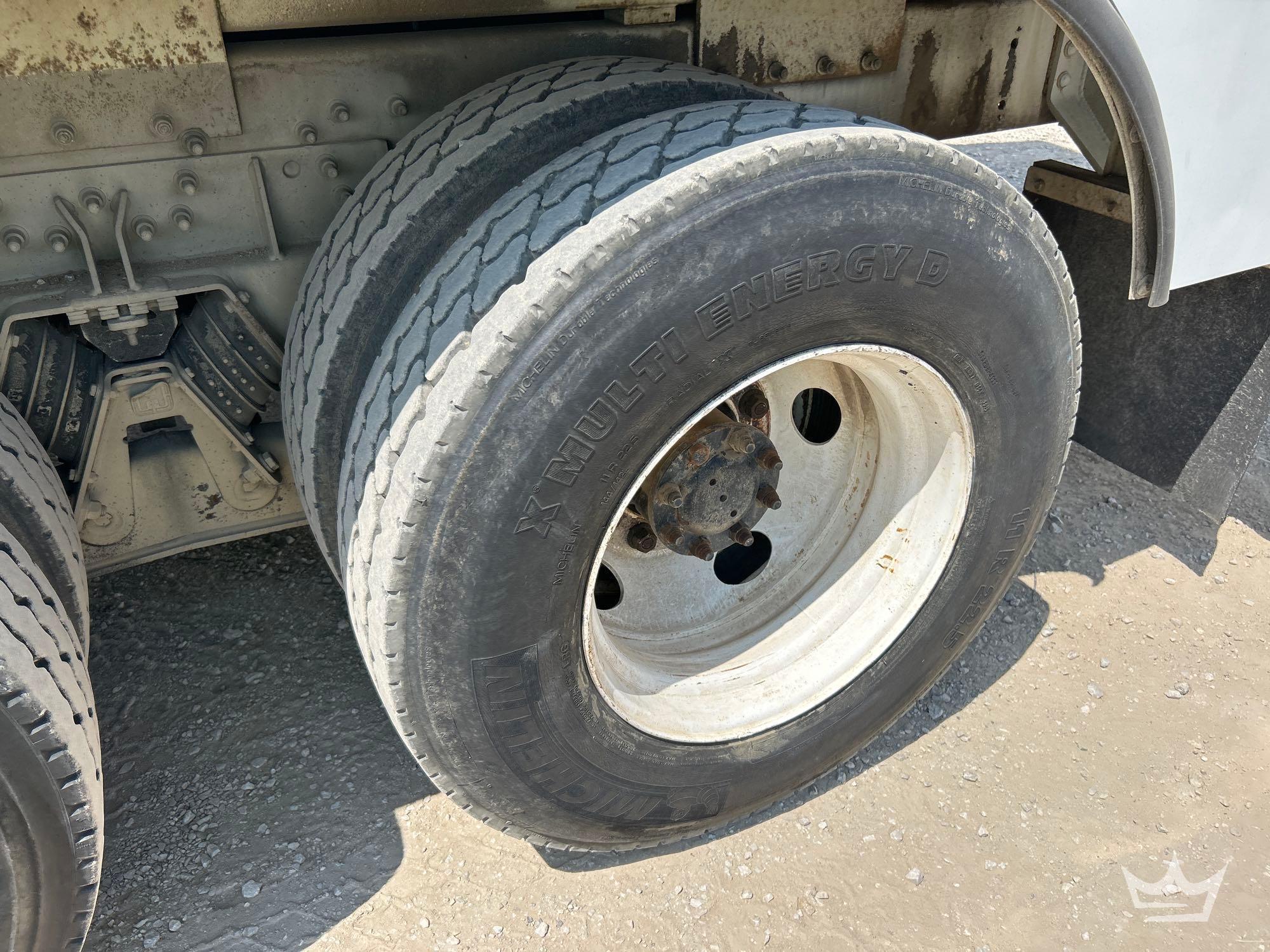 2003 International 7400