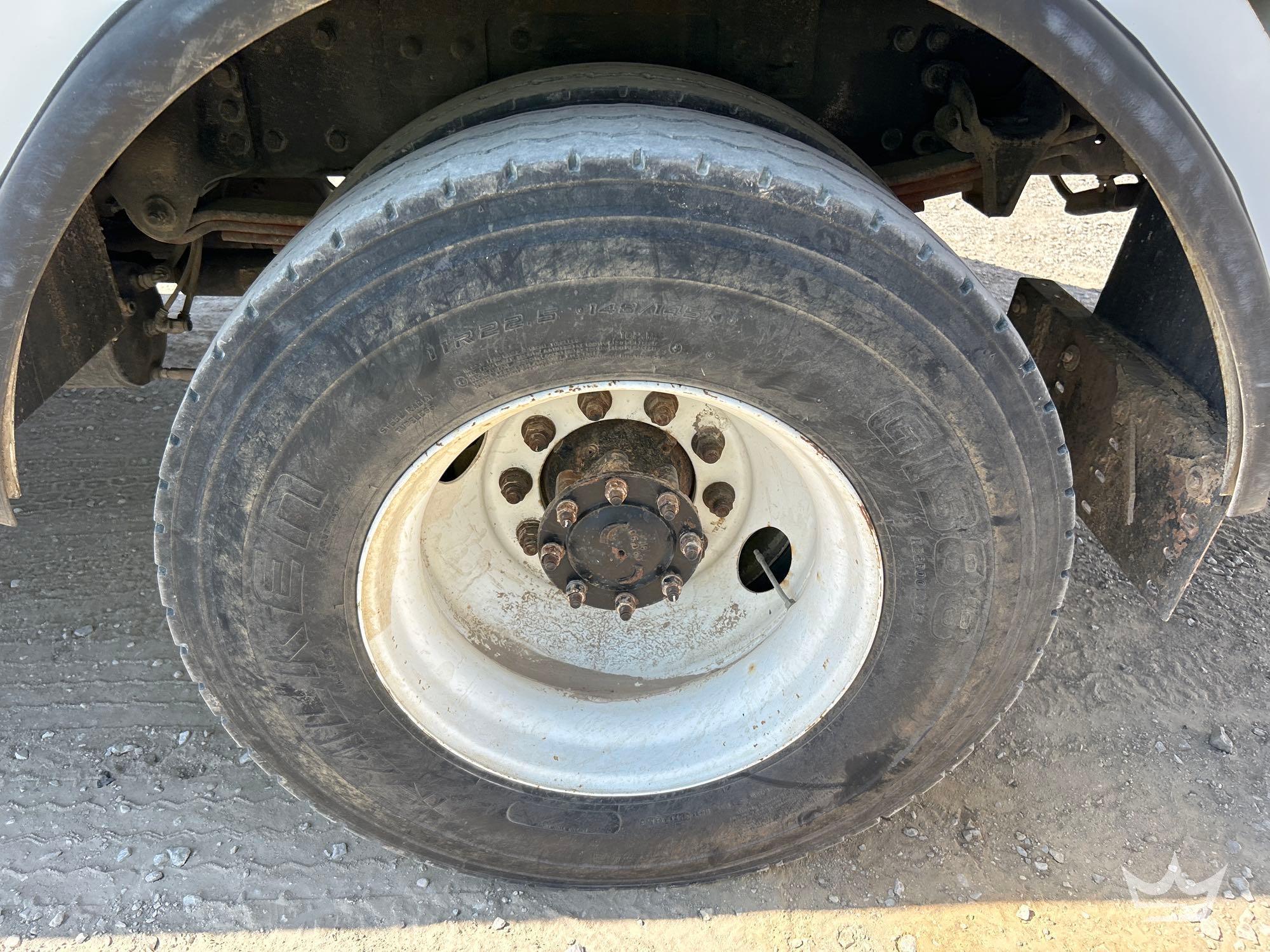 2019 Freightliner M2 106