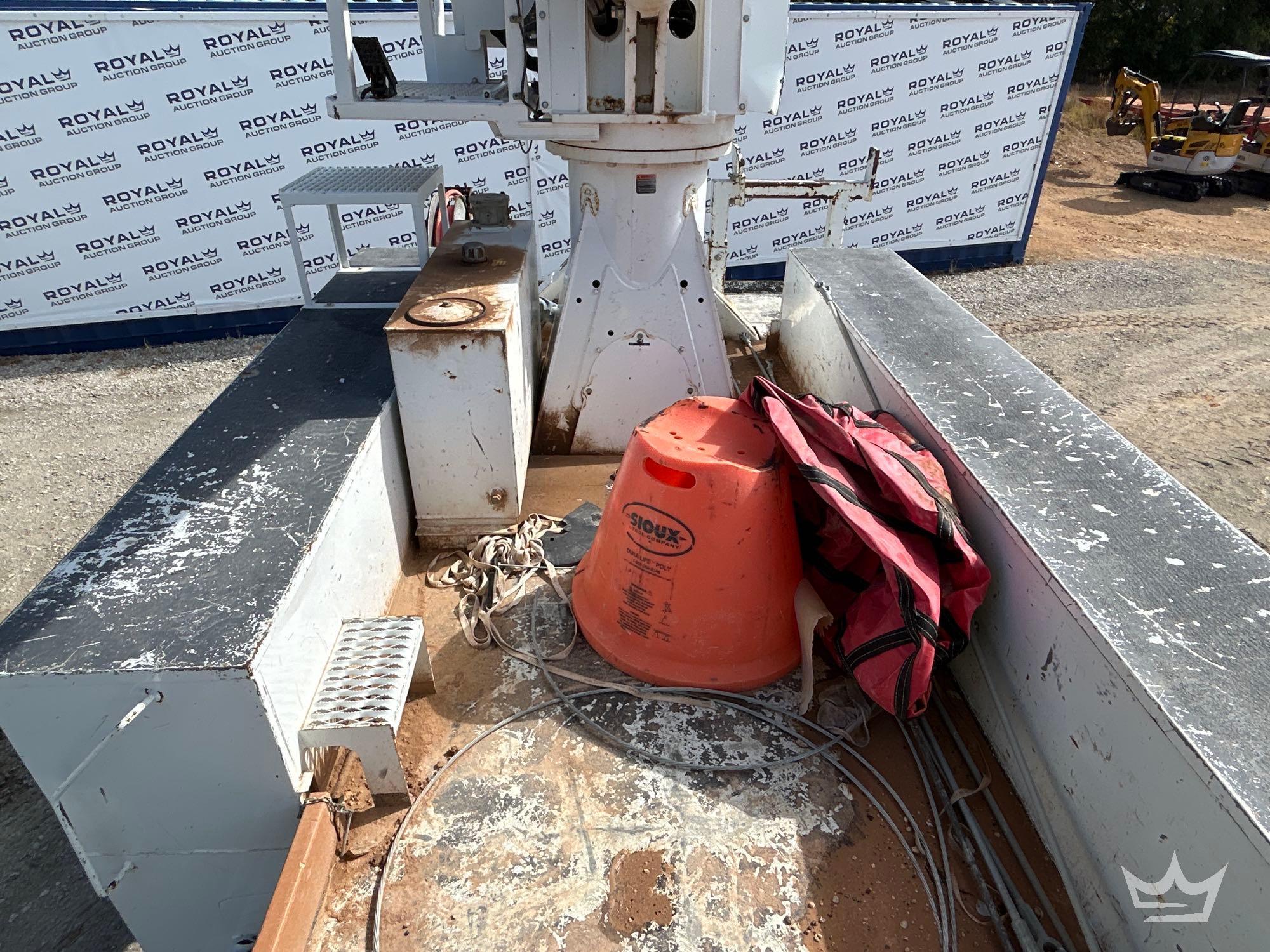 2019 Freightliner M2 106