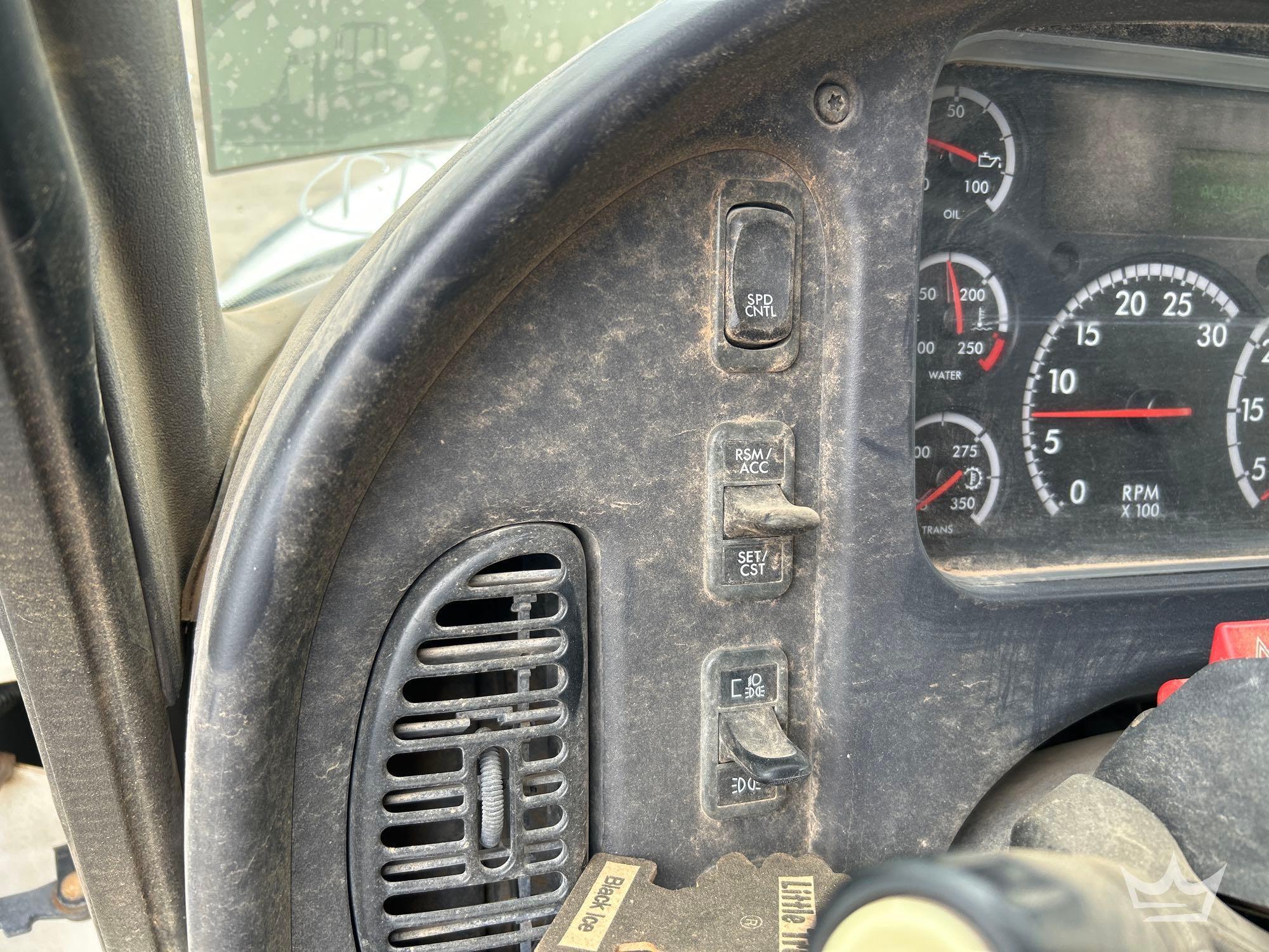 2018 Freightliner M2 106