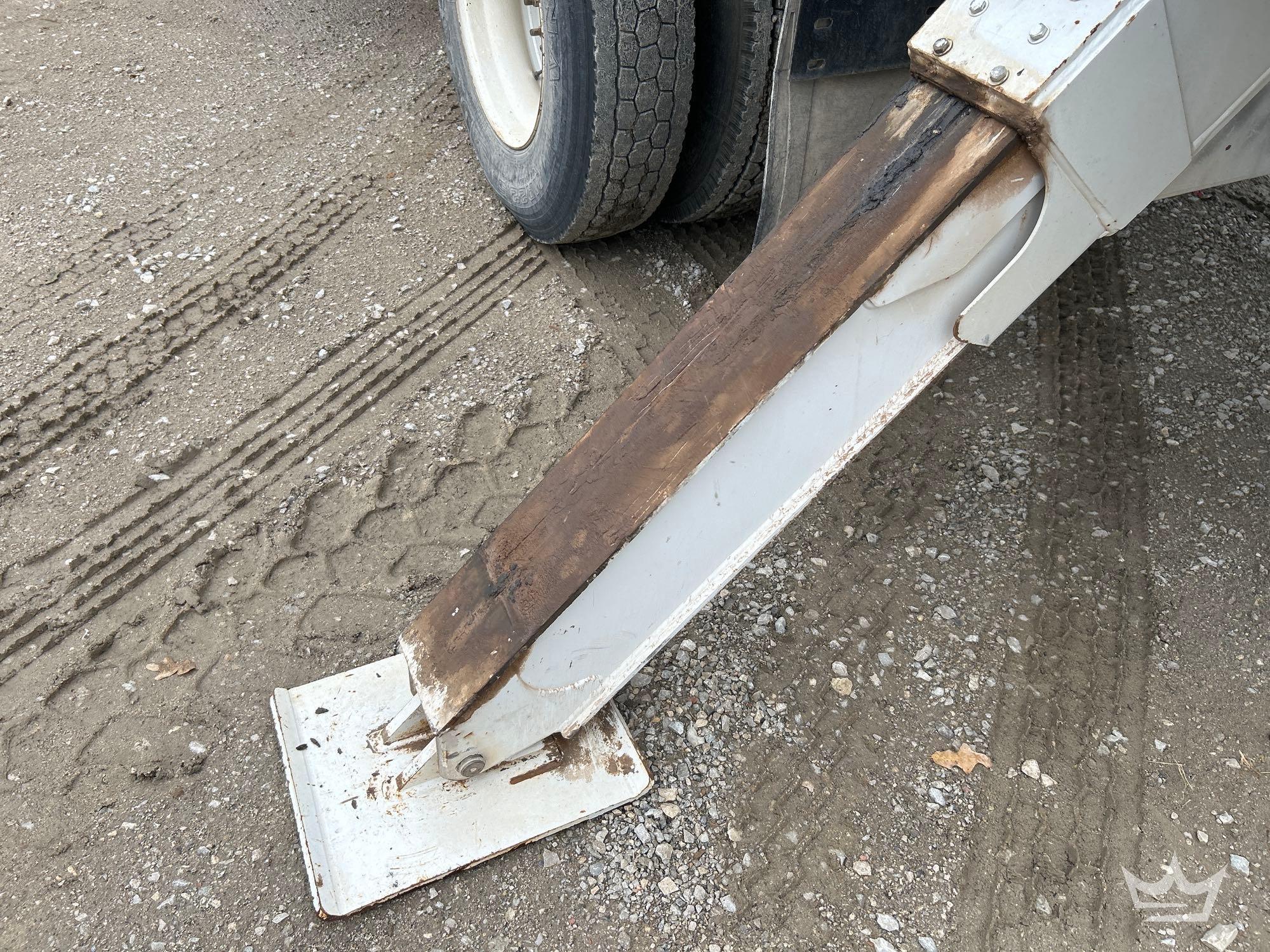 2018 Freightliner M2 106