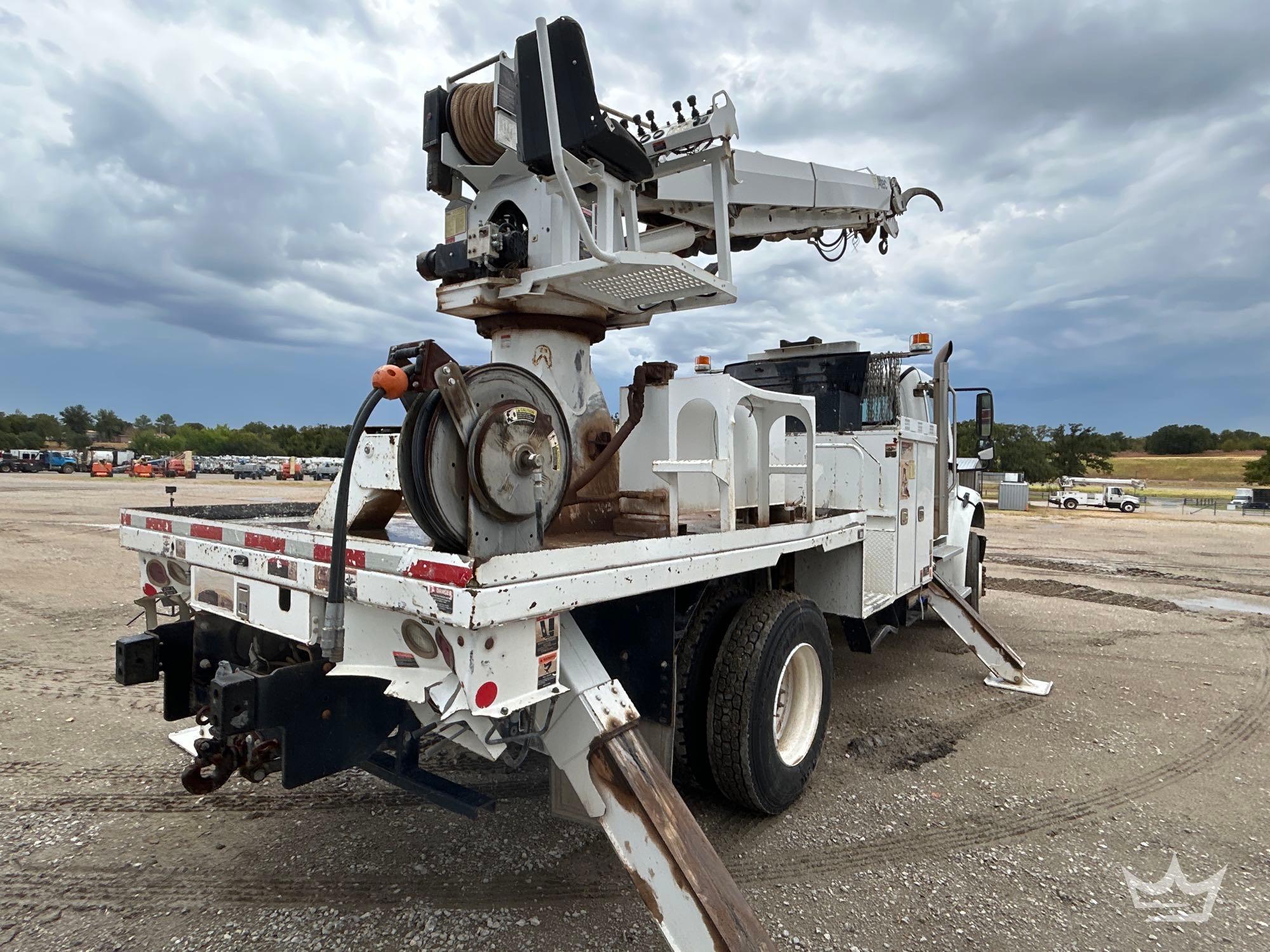 2018 Freightliner M2 106