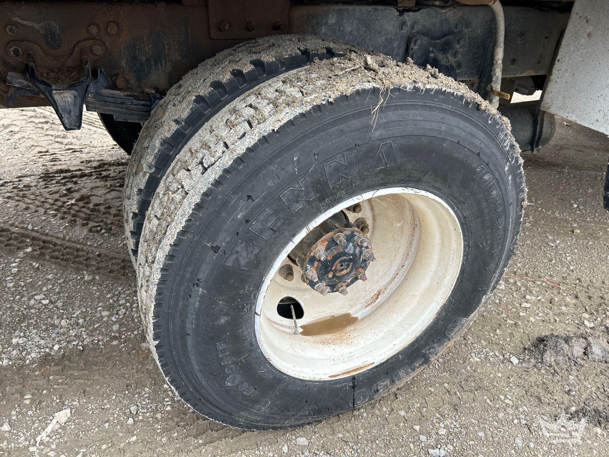 2018 Freightliner M2 106