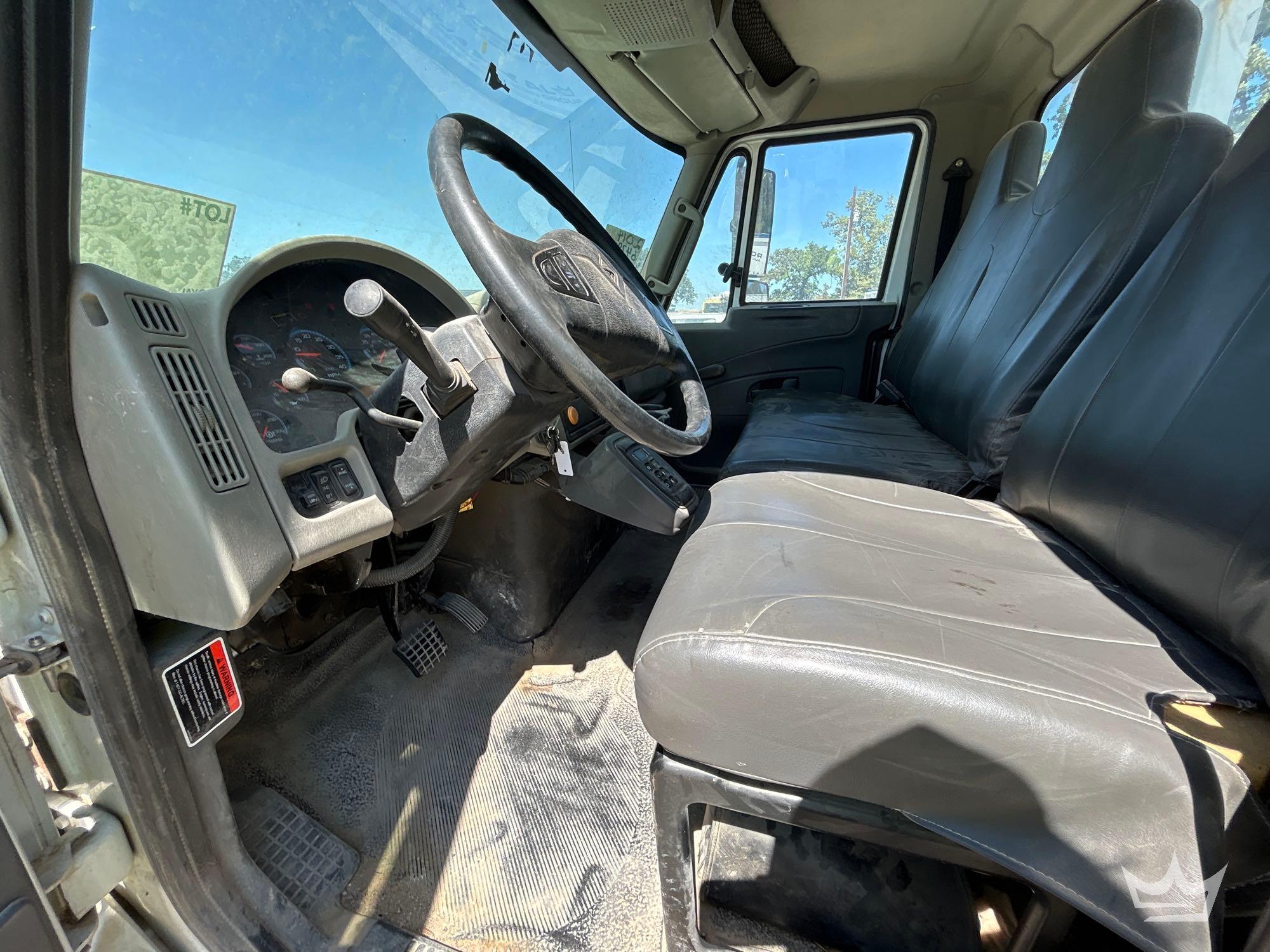 2014 International DuraStar 4300