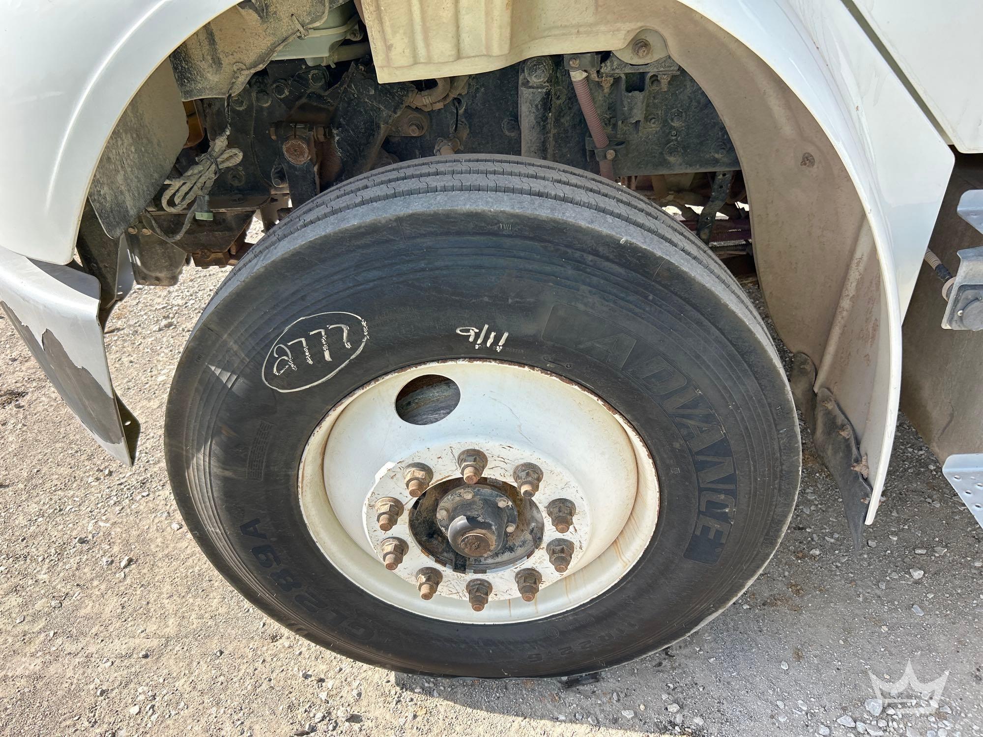 2019 Freightliner M2 106