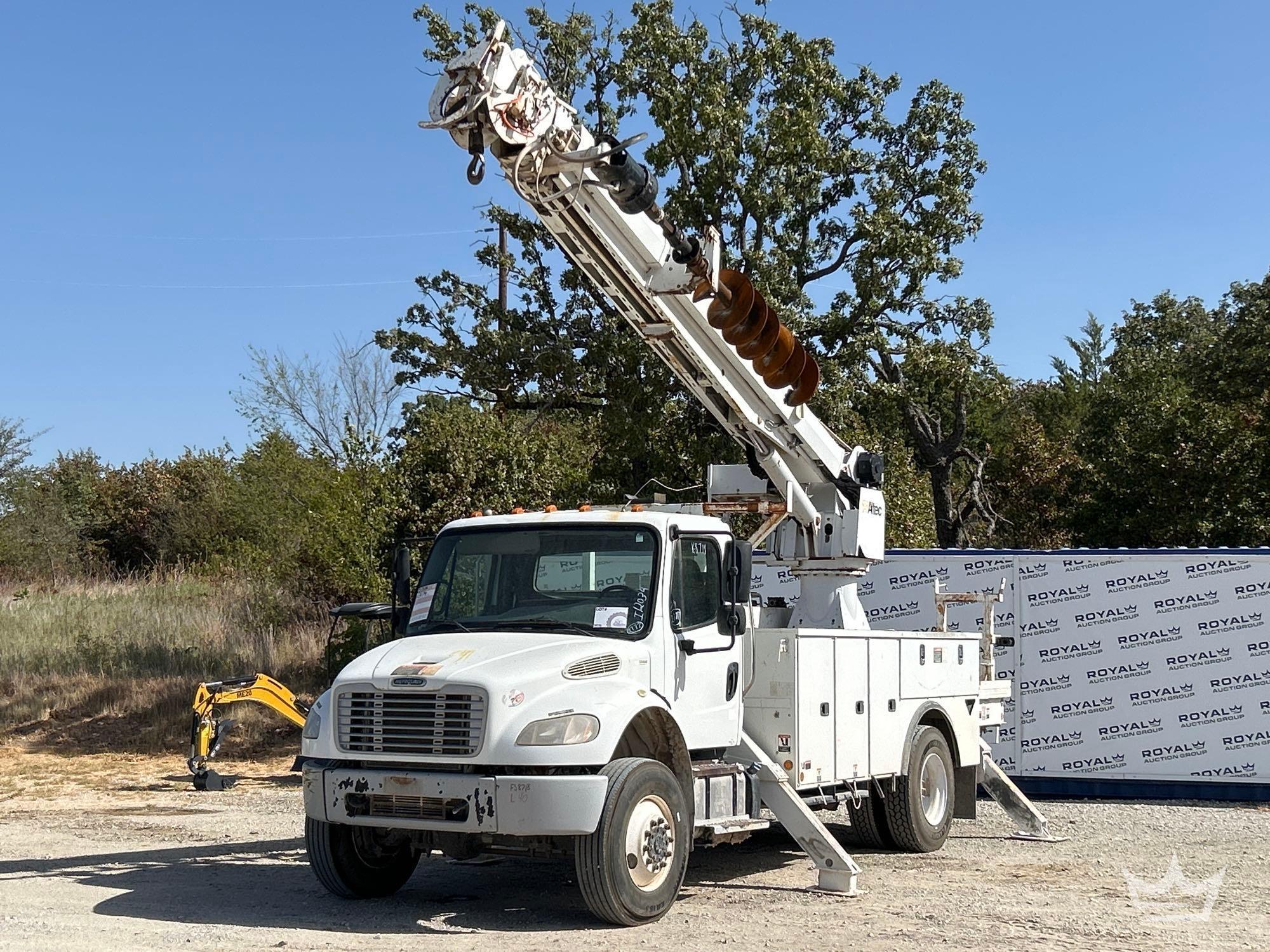 2014 Freightliner M2 106
