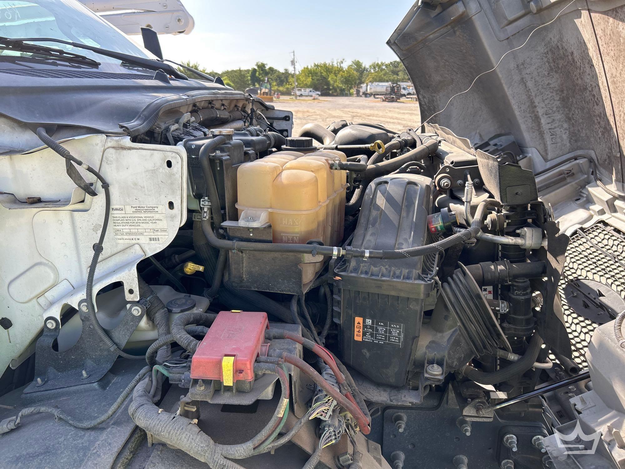 2019 Ford F750