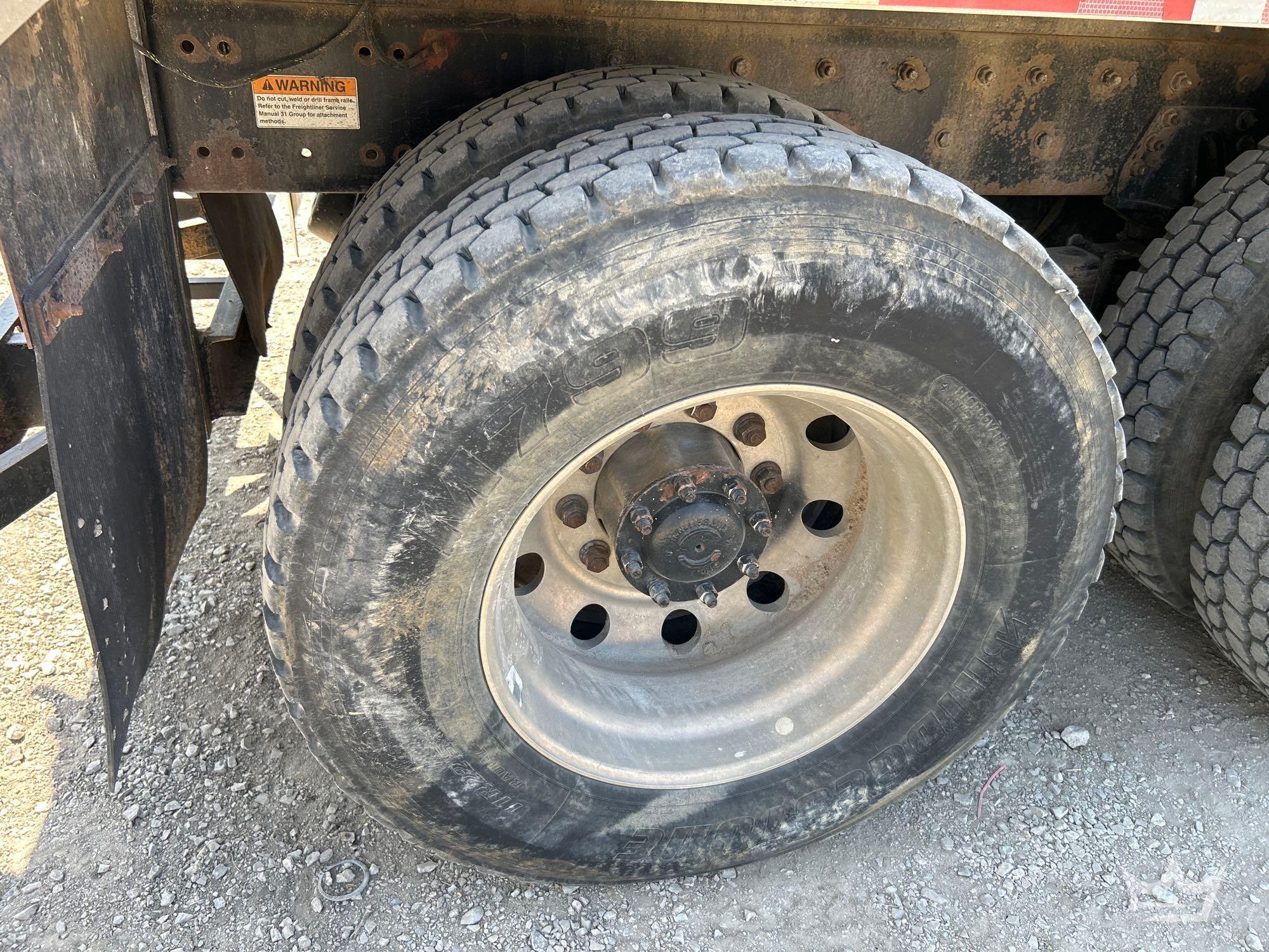 2015 Freightliner 114SD