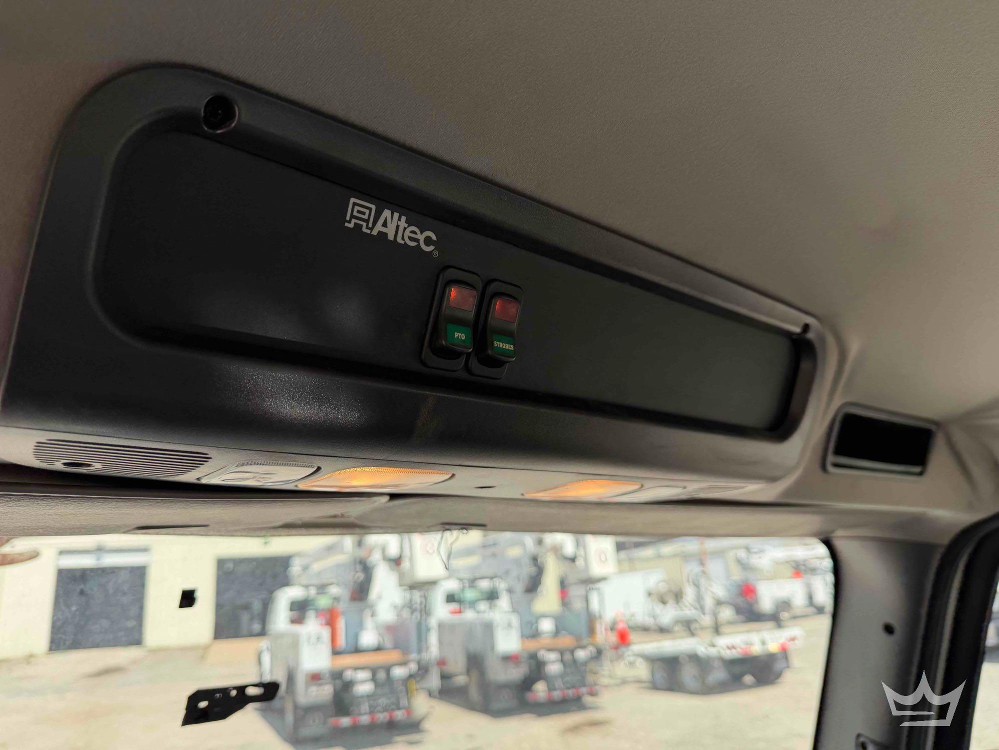 2016 Freightliner M2 106