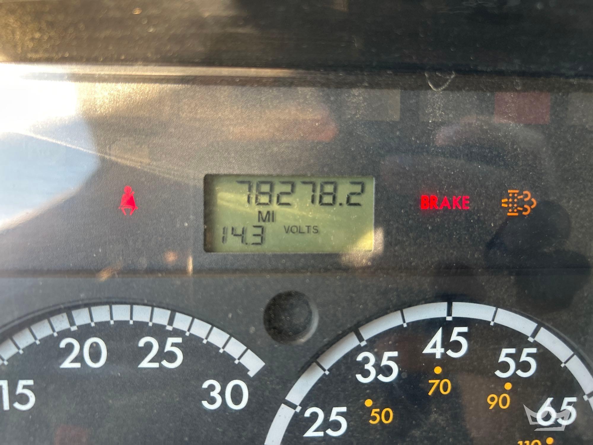 2014 Freightliner M2 106