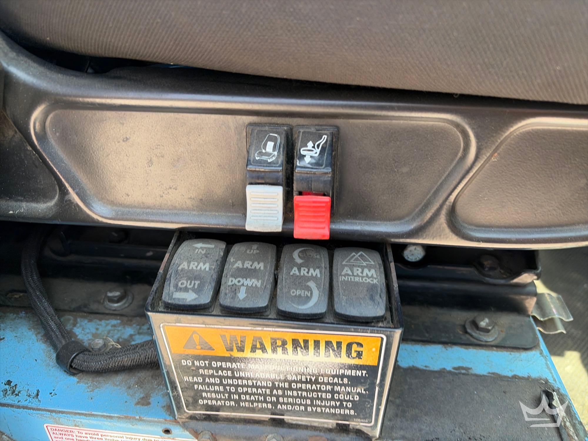 2014 Autocar XPEDITOR