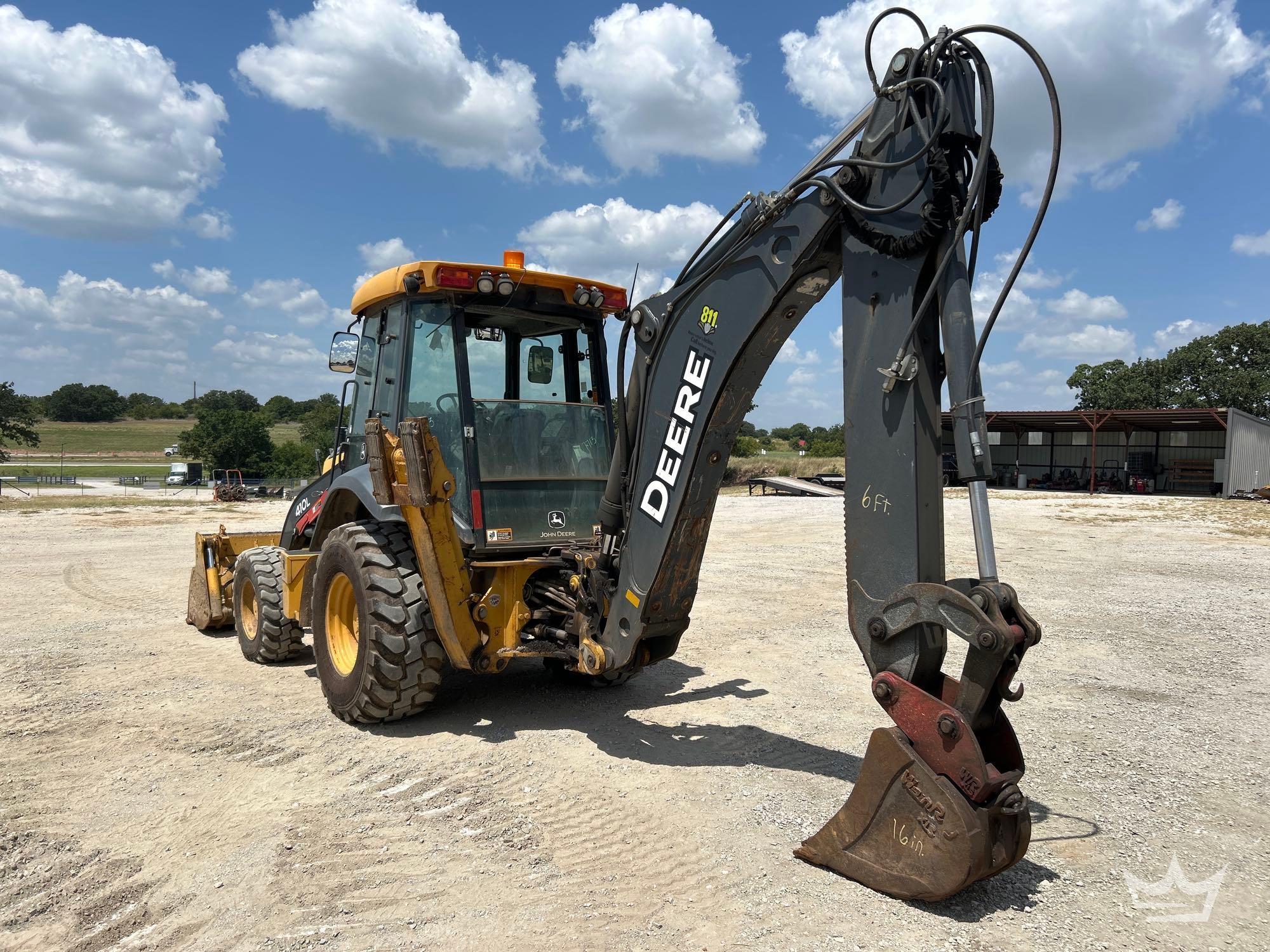 2019 John Deere 410LE