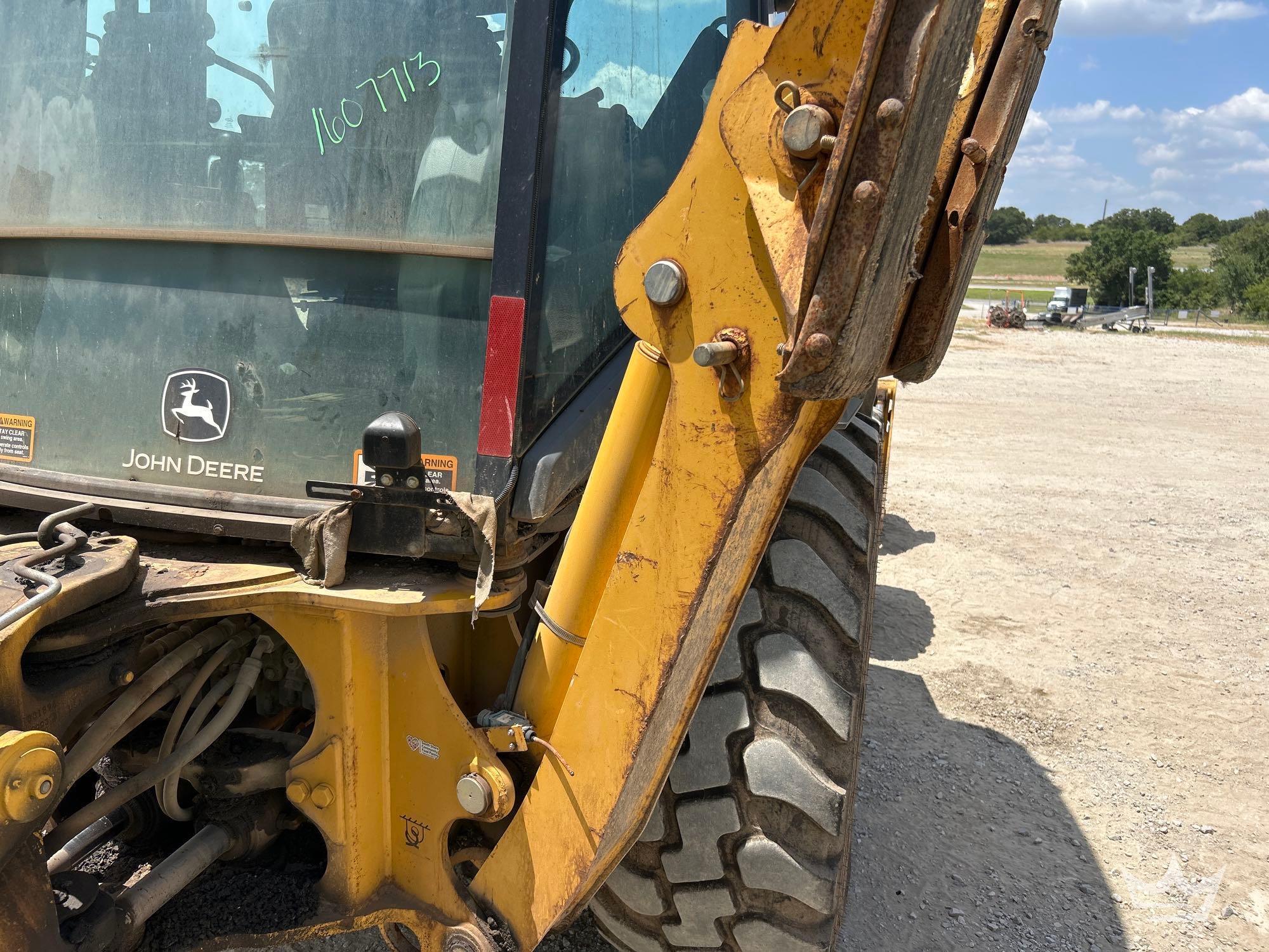 2019 John Deere 410LE