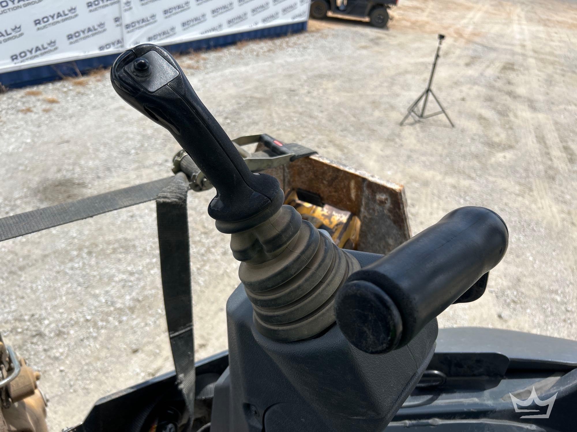 2018 John Deere 310