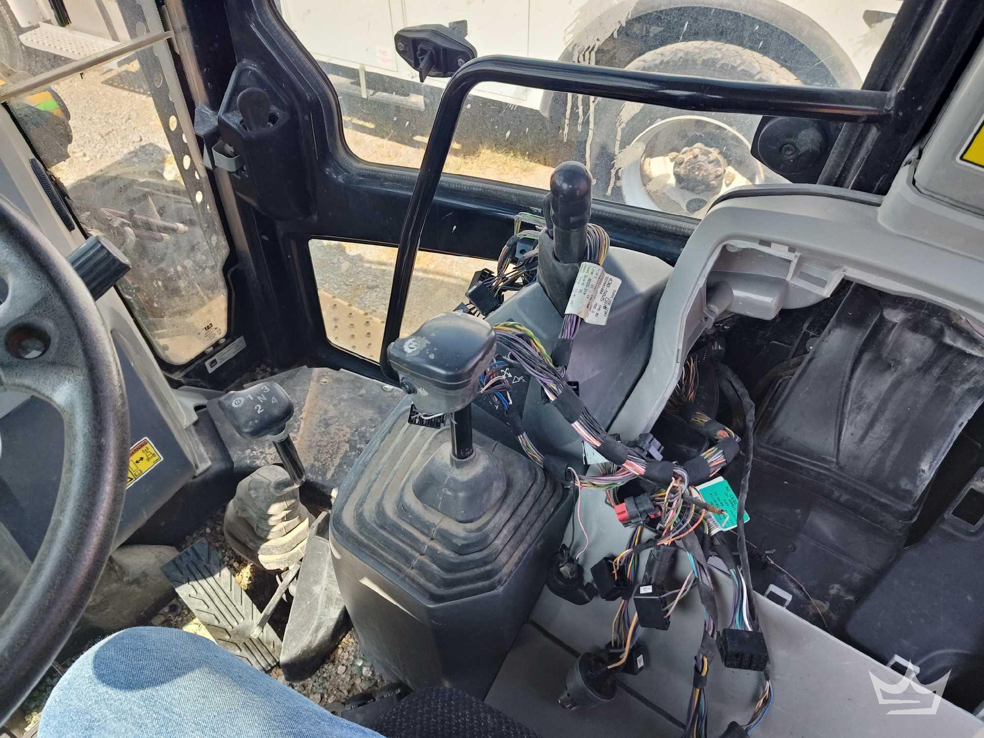 2019 Caterpillar 430F2
