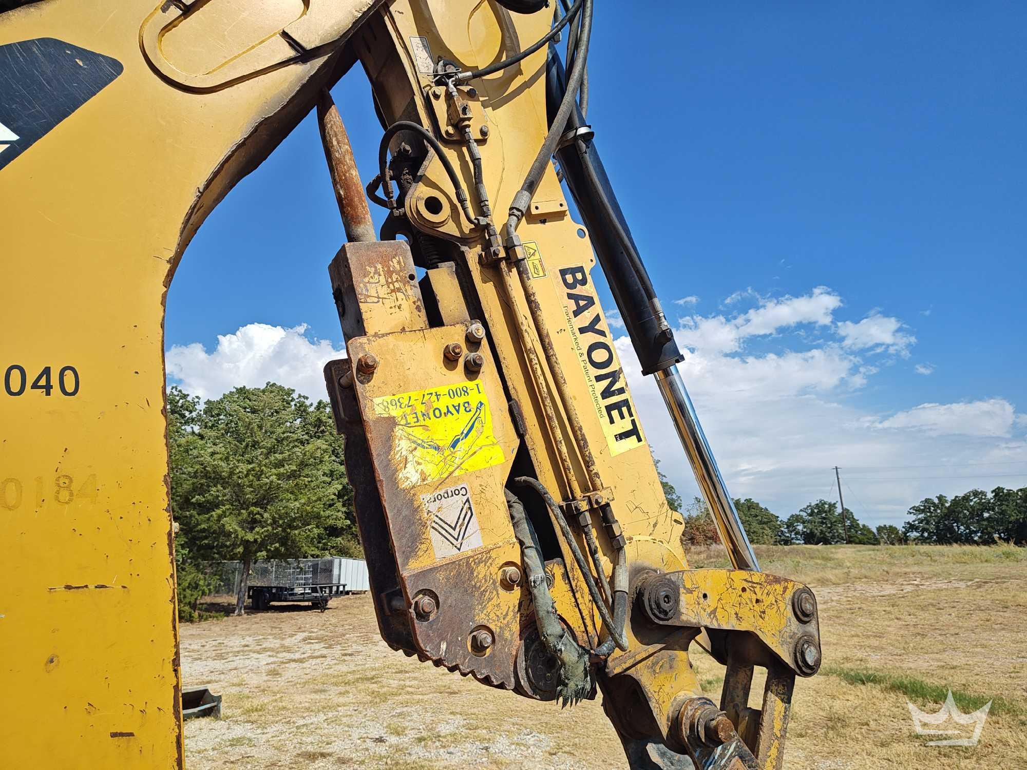 2019 Caterpillar 430F2