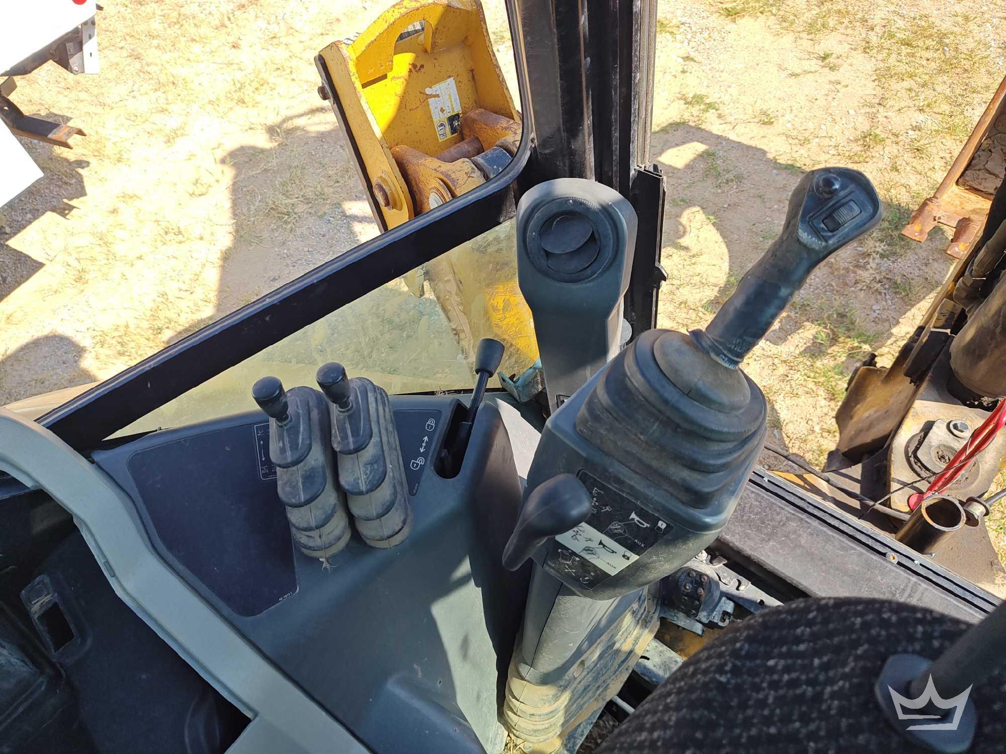 2019 Caterpillar 430F2