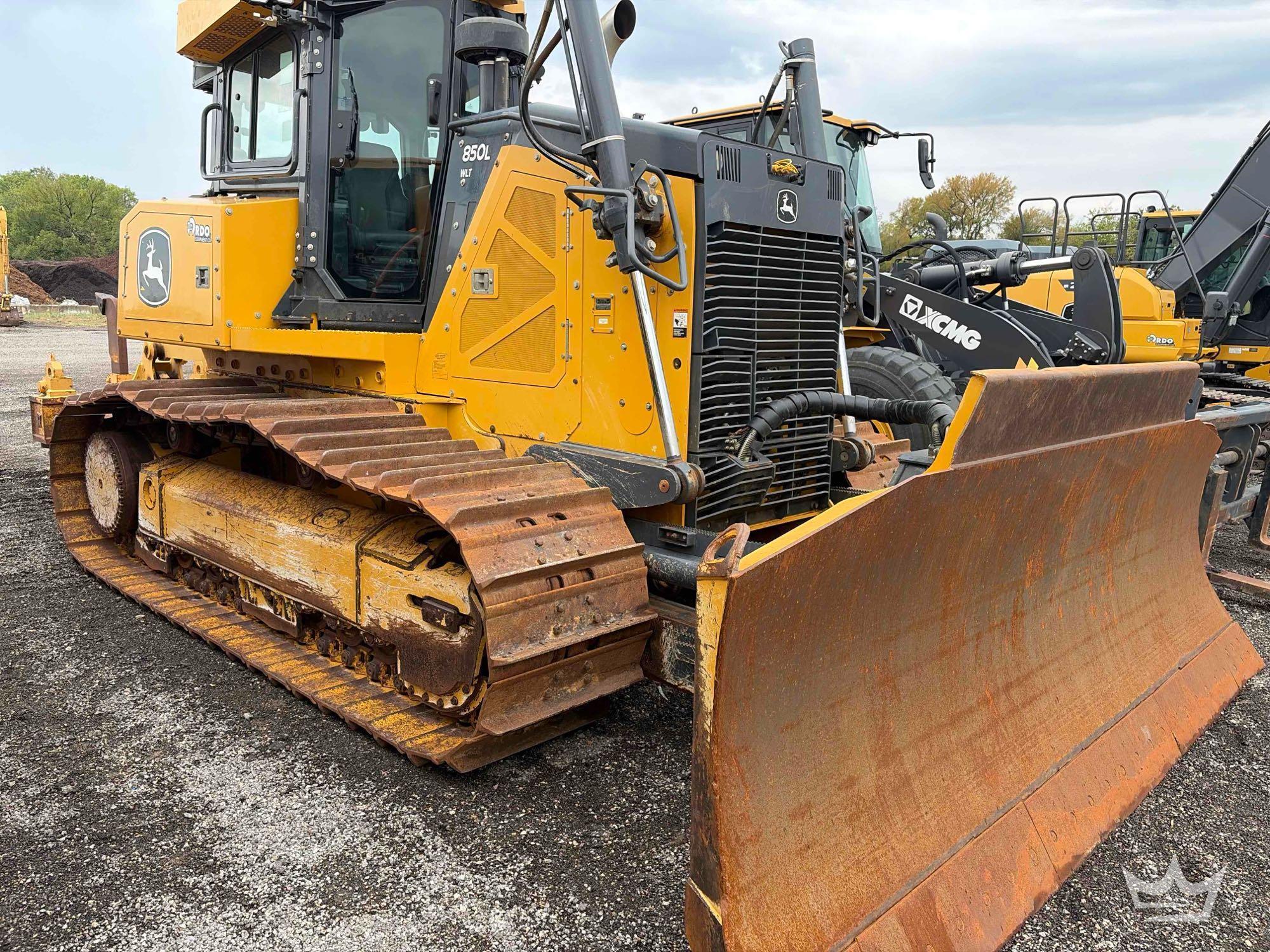 2021 John Deere 850L