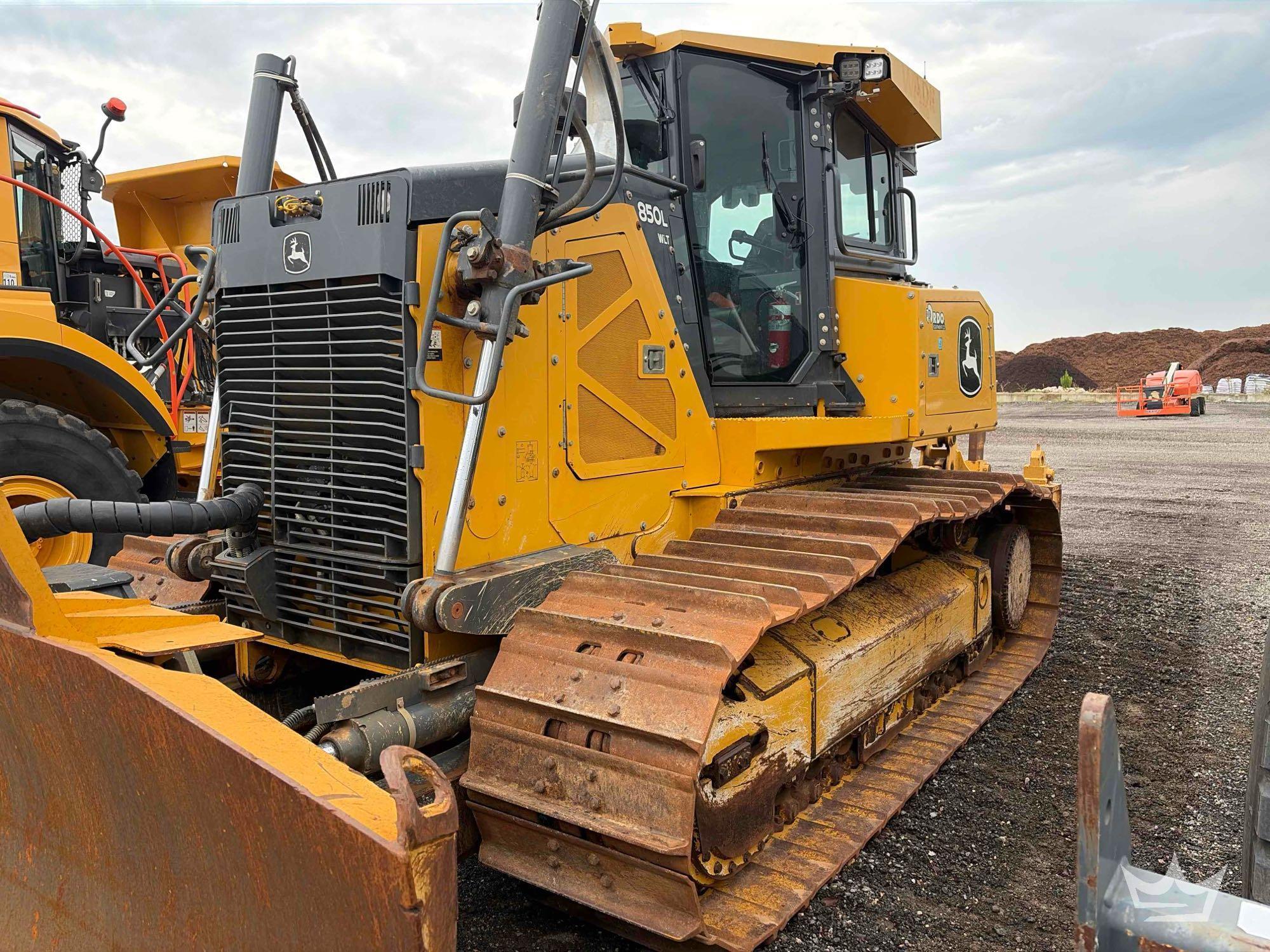 2021 John Deere 850L