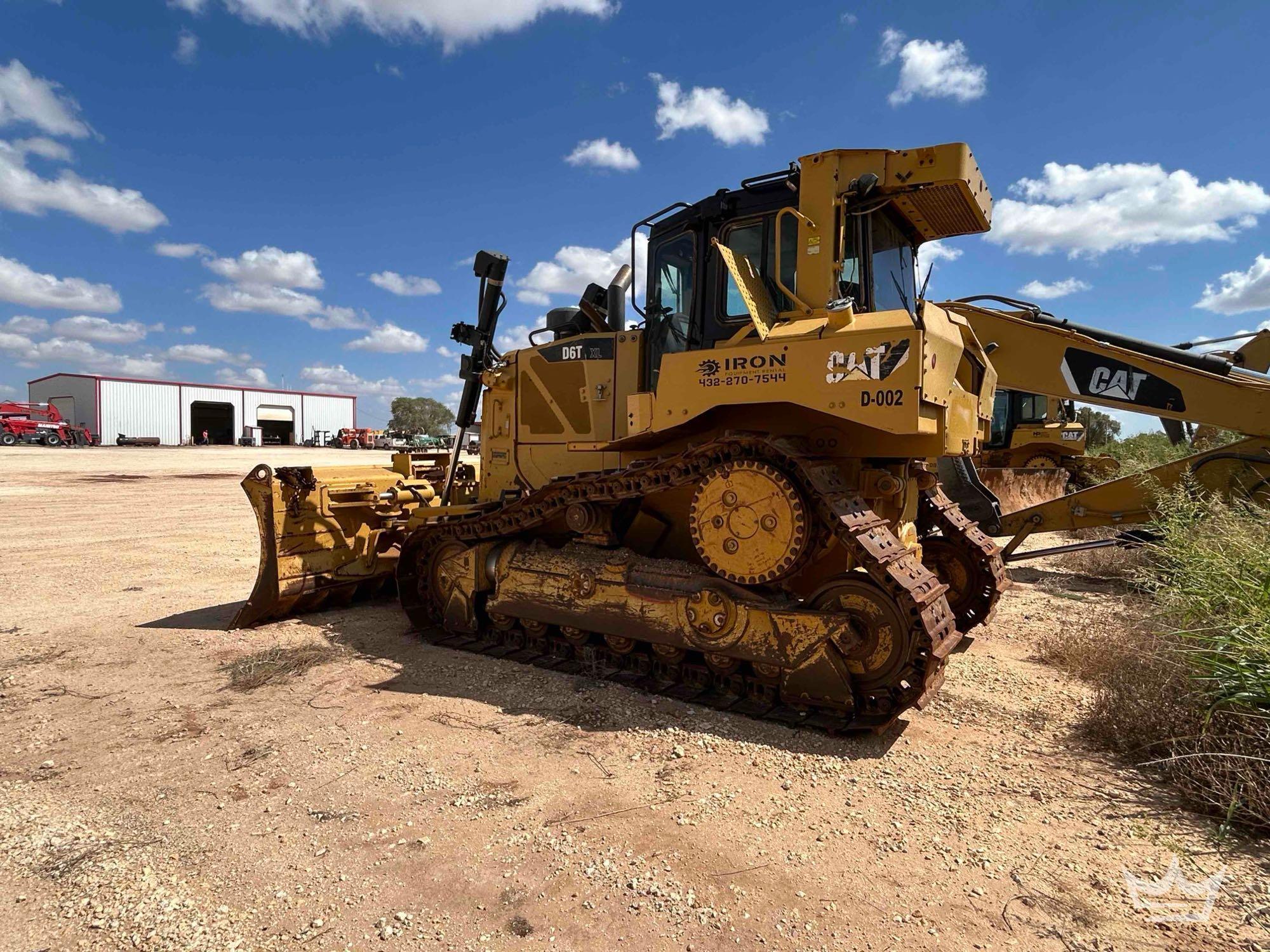 2012 Caterpillar D6T