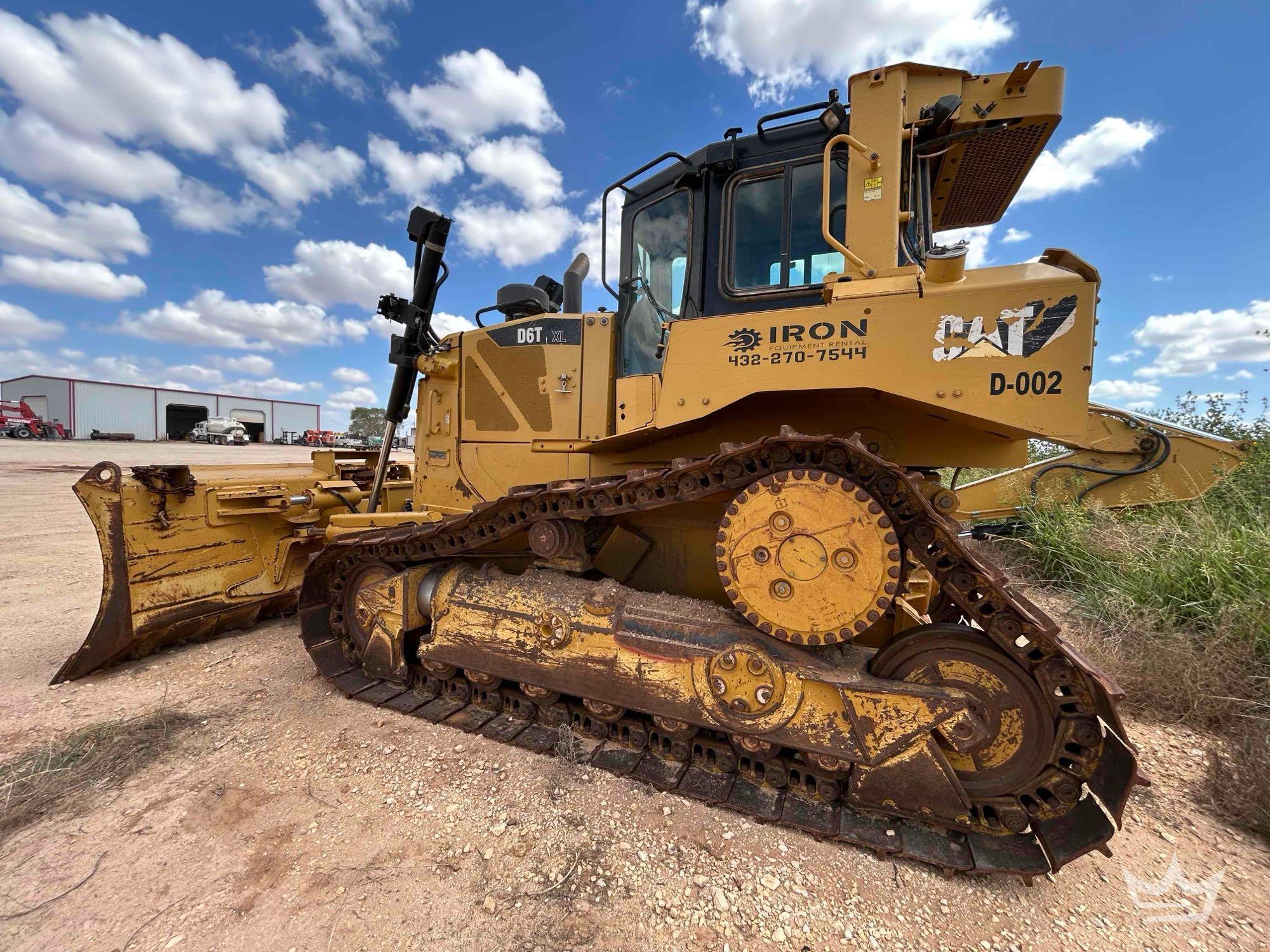 2012 Caterpillar D6T