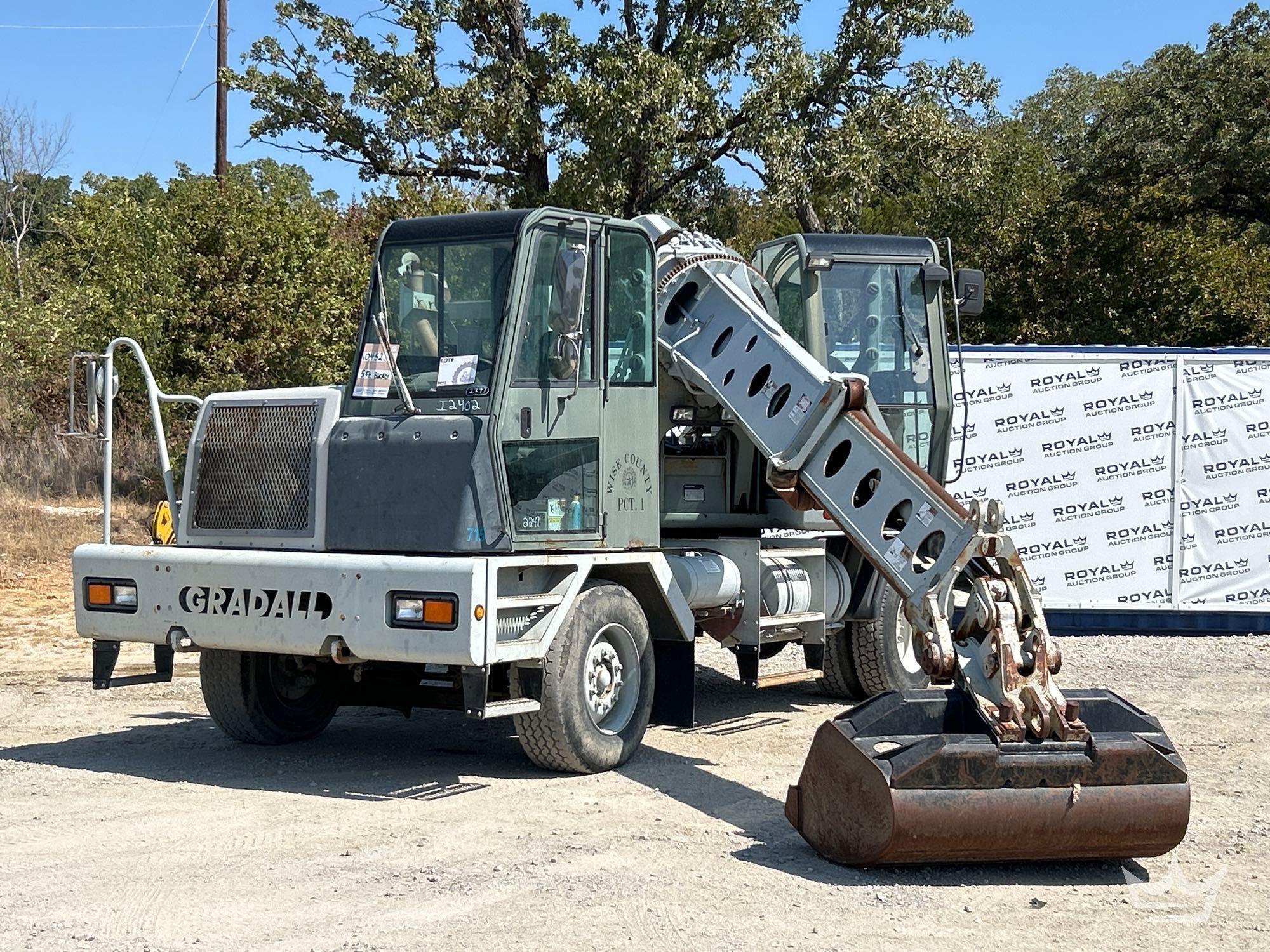 2011 Gradall XL 3100