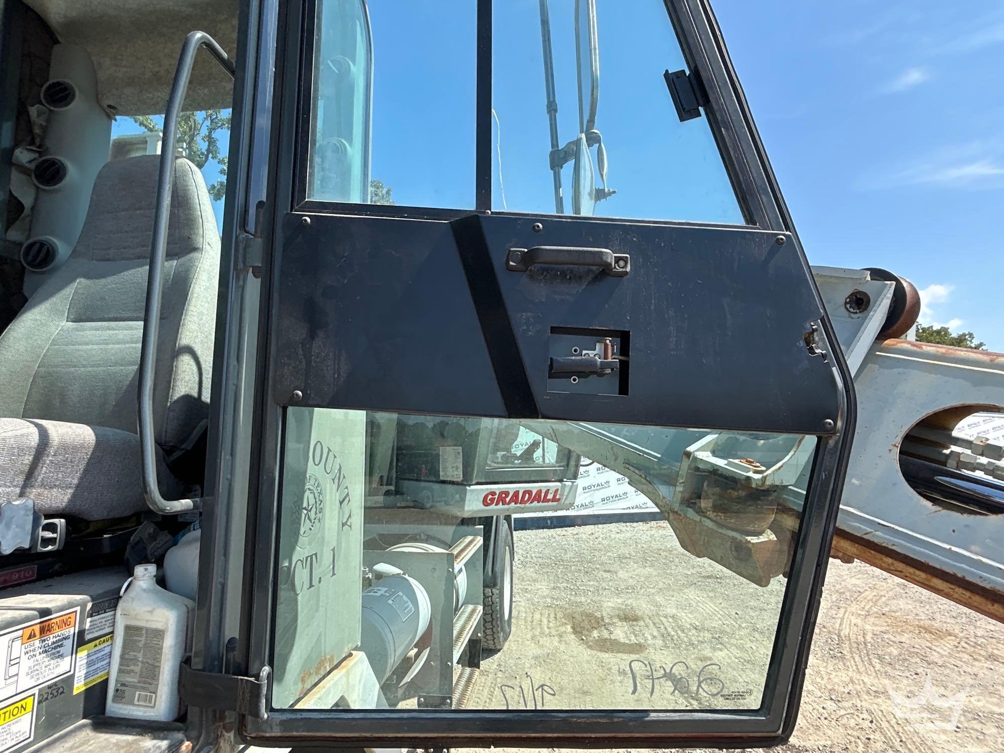 2011 Gradall XL 3100